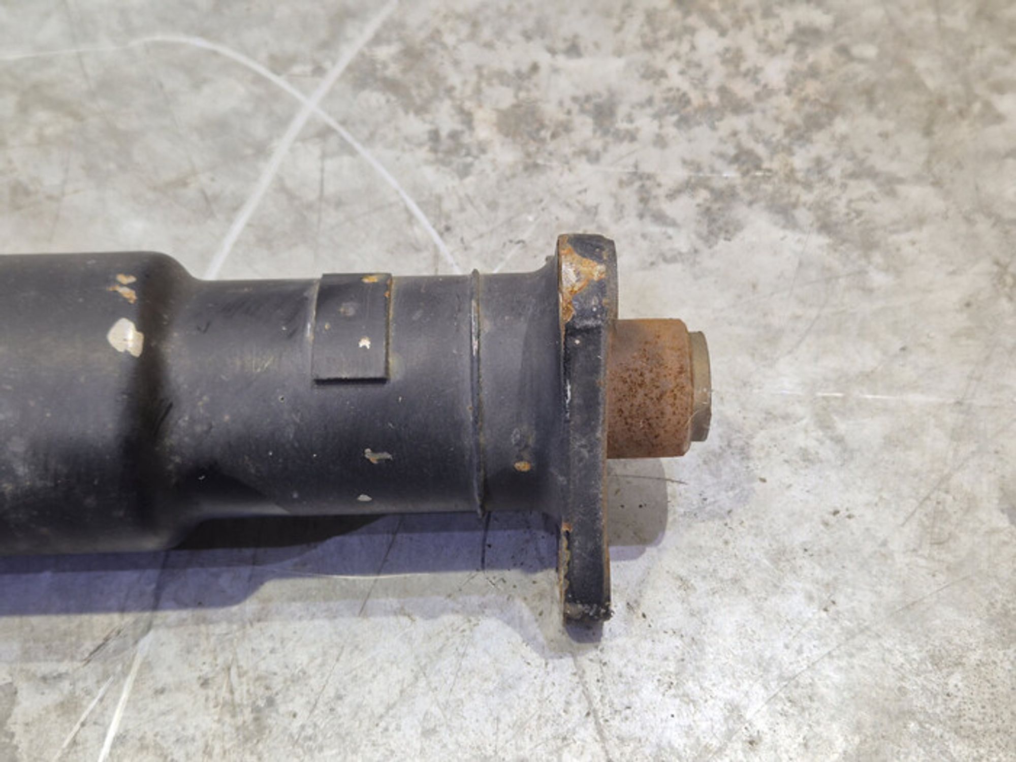 https://ycs.partsauto.market/partsauto-images/thmbs/78ee0fb3787e2dce013ed29fc8a1120c/c223b9bc8ce4279d1cff5fc8fc7b40d3/b6c3bc9126670304835d75fe7ee8809d.jpg