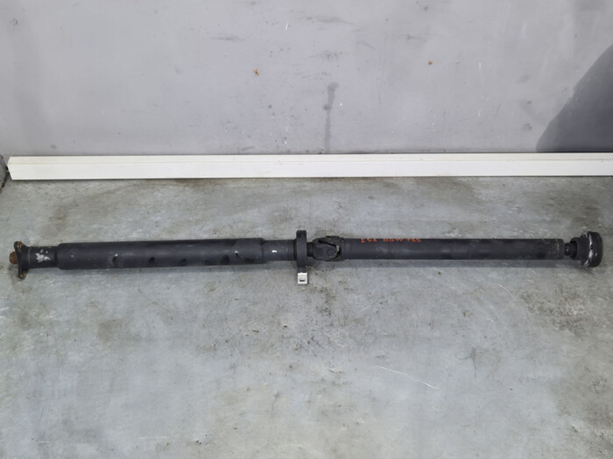 https://ycs.partsauto.market/partsauto-images/thmbs/78ee0fb3787e2dce013ed29fc8a1120c/c223b9bc8ce4279d1cff5fc8fc7b40d3/e1f10762ee909327d085d5687b826b8d.jpg