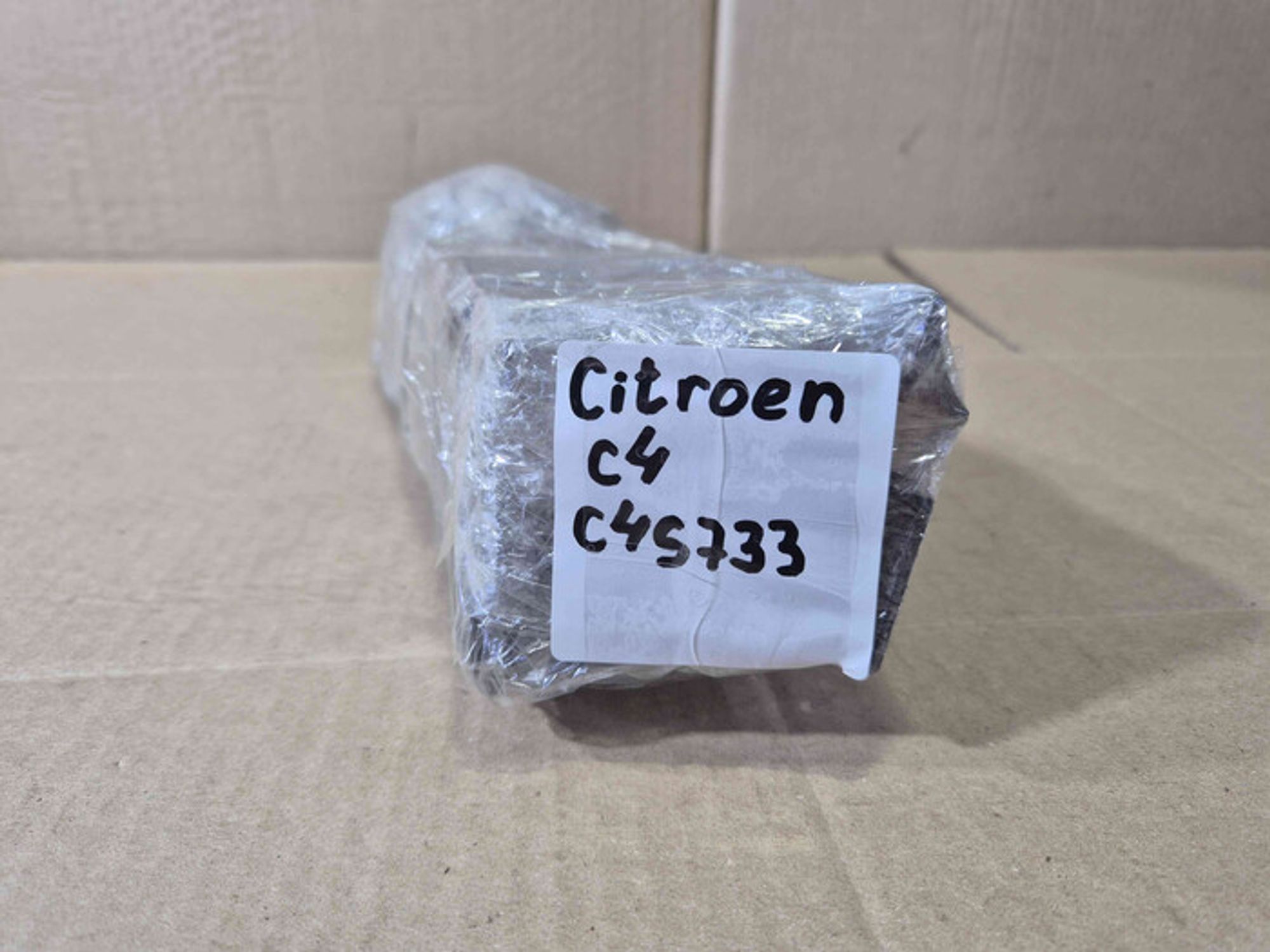 https://ycs.partsauto.market/partsauto-images/thmbs/78ee0fb3787e2dce013ed29fc8a1120c/c233ece025522321f99204590e807e19/1be280acaa3cf1019990778e76c0cf6d.jpg