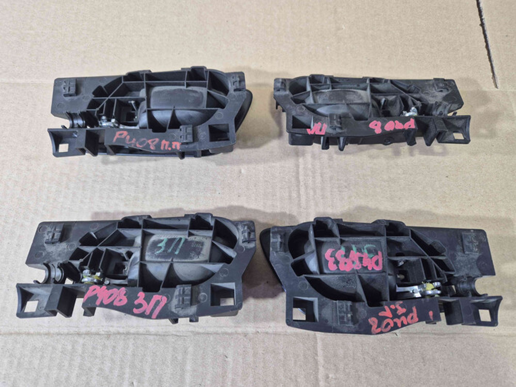 https://ycs.partsauto.market/partsauto-images/thmbs/78ee0fb3787e2dce013ed29fc8a1120c/c233ece025522321f99204590e807e19/f6194b234a57ea85d0dee2df3bc35b1f.jpg