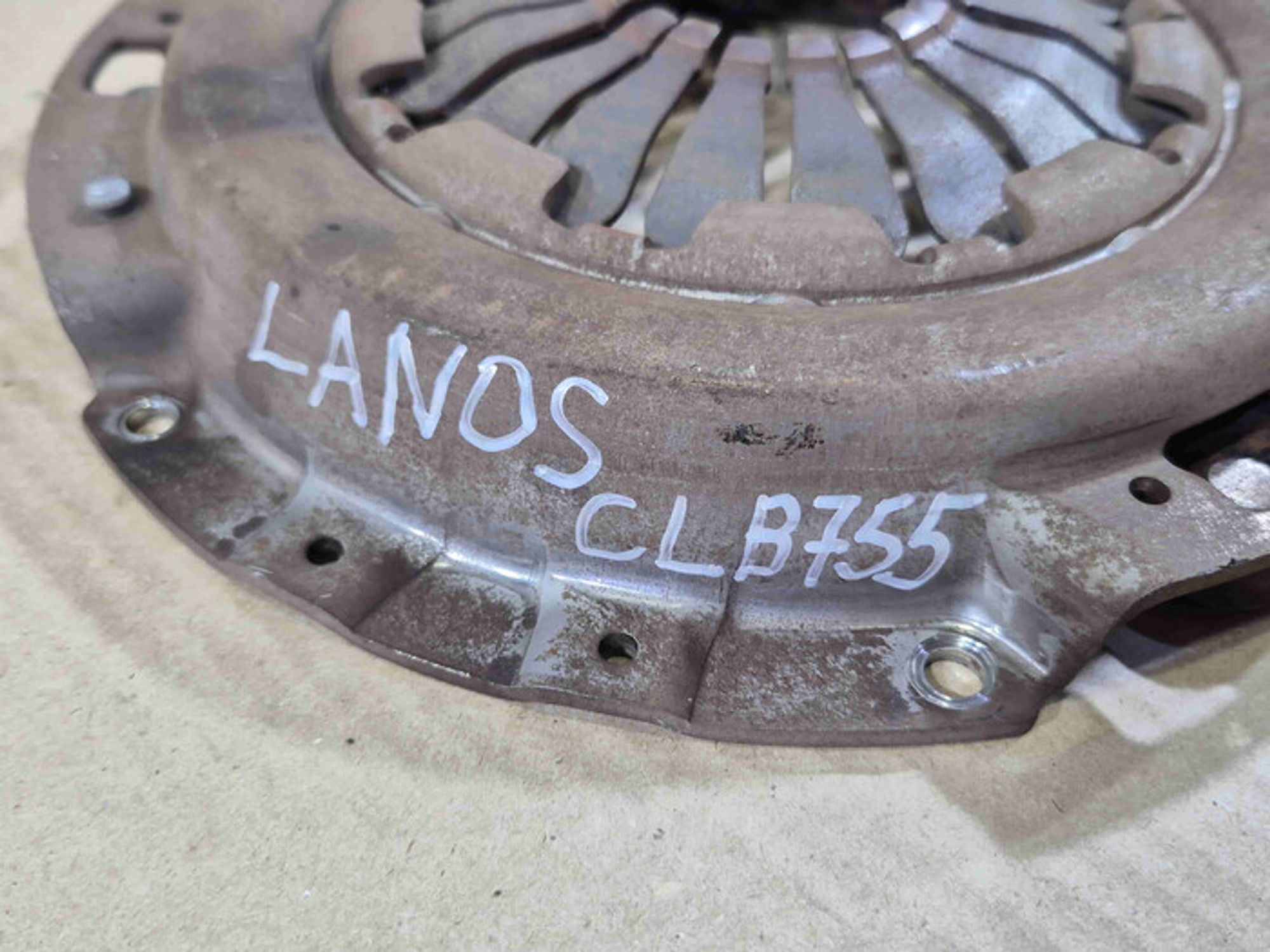 https://ycs.partsauto.market/partsauto-images/thmbs/78ee0fb3787e2dce013ed29fc8a1120c/c349950895db6a71526846611818e746/5921db736a8ac6019947a05aac465867.jpg