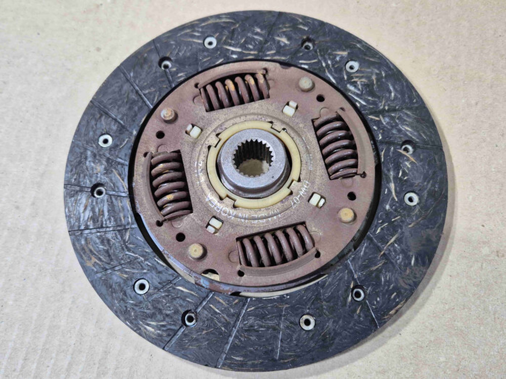 https://ycs.partsauto.market/partsauto-images/thmbs/78ee0fb3787e2dce013ed29fc8a1120c/c349950895db6a71526846611818e746/6d75e482971868a4da0fea8f4dbea776.jpg
