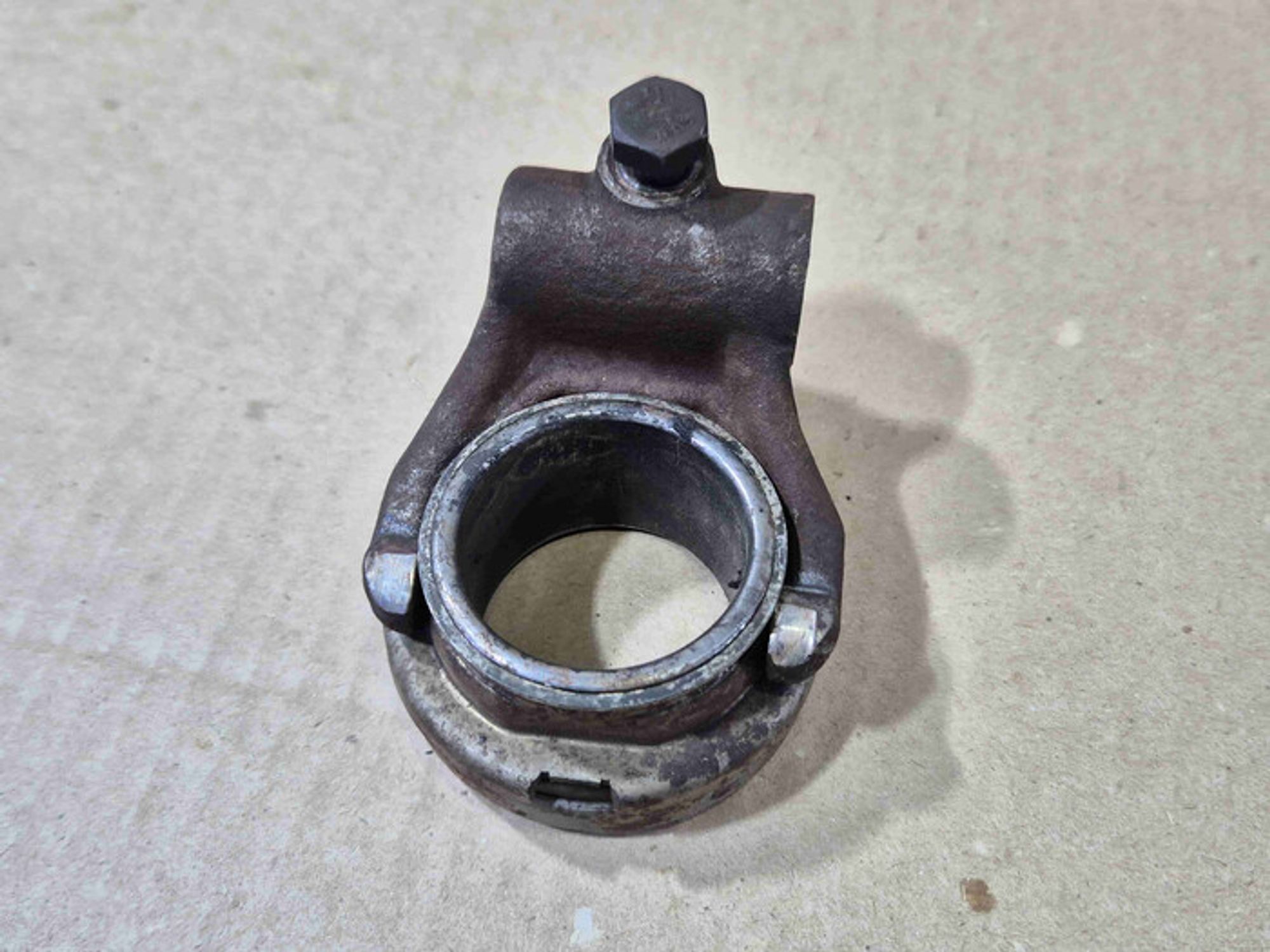 https://ycs.partsauto.market/partsauto-images/thmbs/78ee0fb3787e2dce013ed29fc8a1120c/c349950895db6a71526846611818e746/7650f6766a031903cdfa42f6318018d5.jpg