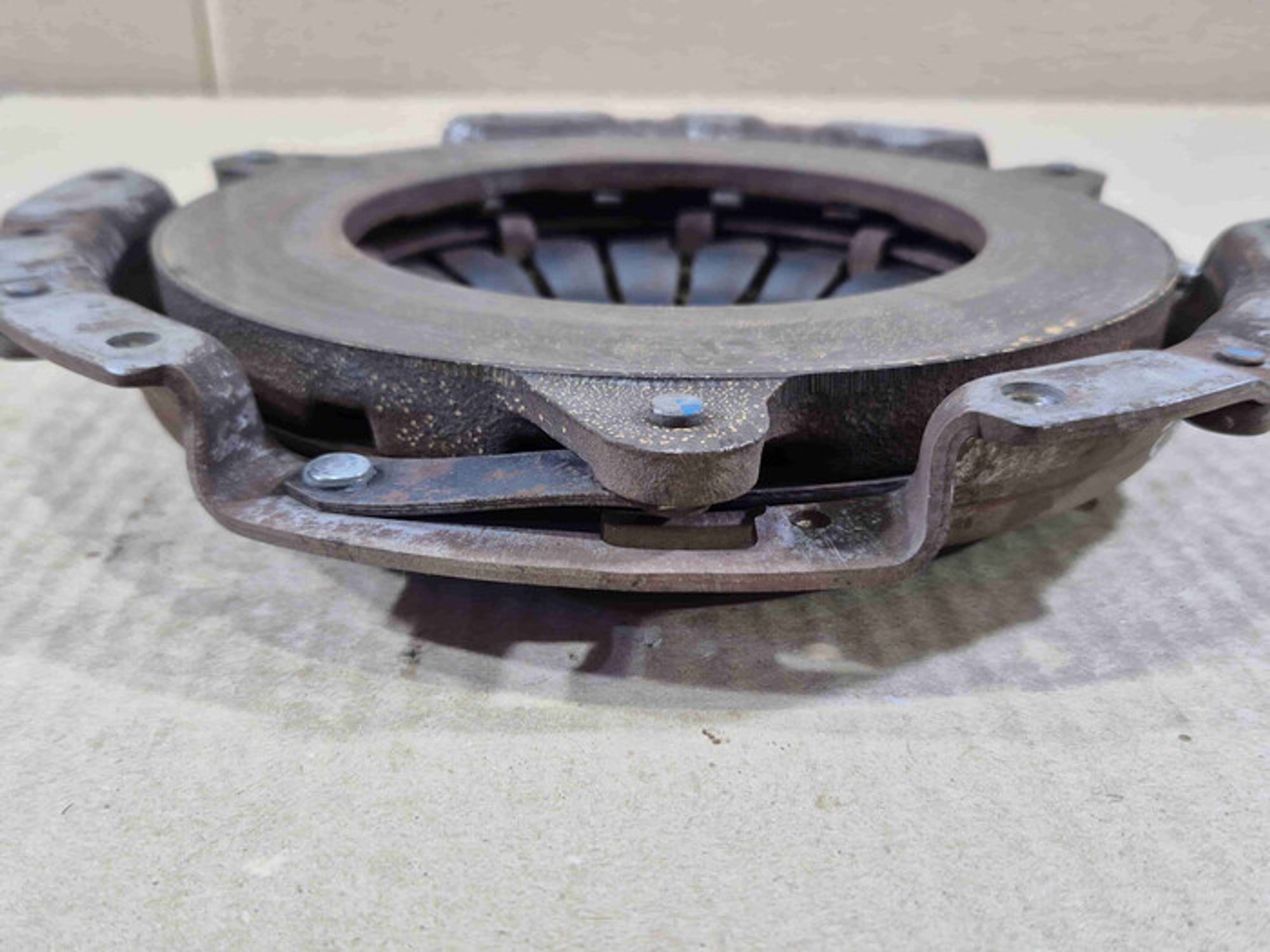 https://ycs.partsauto.market/partsauto-images/thmbs/78ee0fb3787e2dce013ed29fc8a1120c/c349950895db6a71526846611818e746/dc6f0b98b3f0bac1f9e52867cd9d2db1.jpg