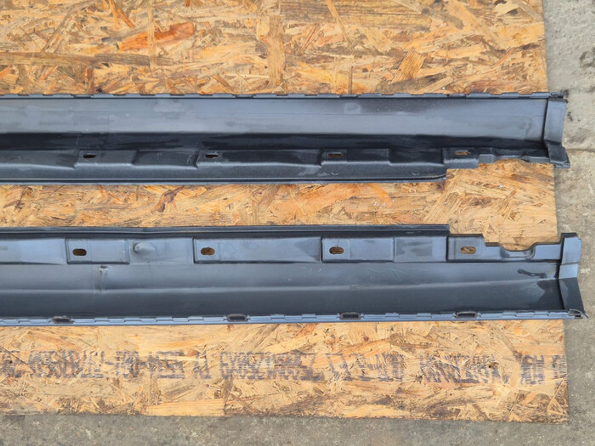 https://ycs.partsauto.market/partsauto-images/thmbs/78ee0fb3787e2dce013ed29fc8a1120c/c3c13d833d51896f955395390f2cb955/0042a096161d00dce43cdf91fad45ecc.jpg