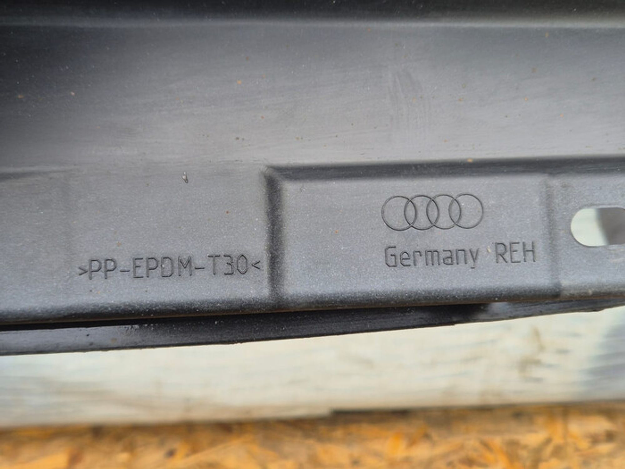https://ycs.partsauto.market/partsauto-images/thmbs/78ee0fb3787e2dce013ed29fc8a1120c/c3c13d833d51896f955395390f2cb955/442cdc198006ee69aa9c20c3a9eb8541.jpg