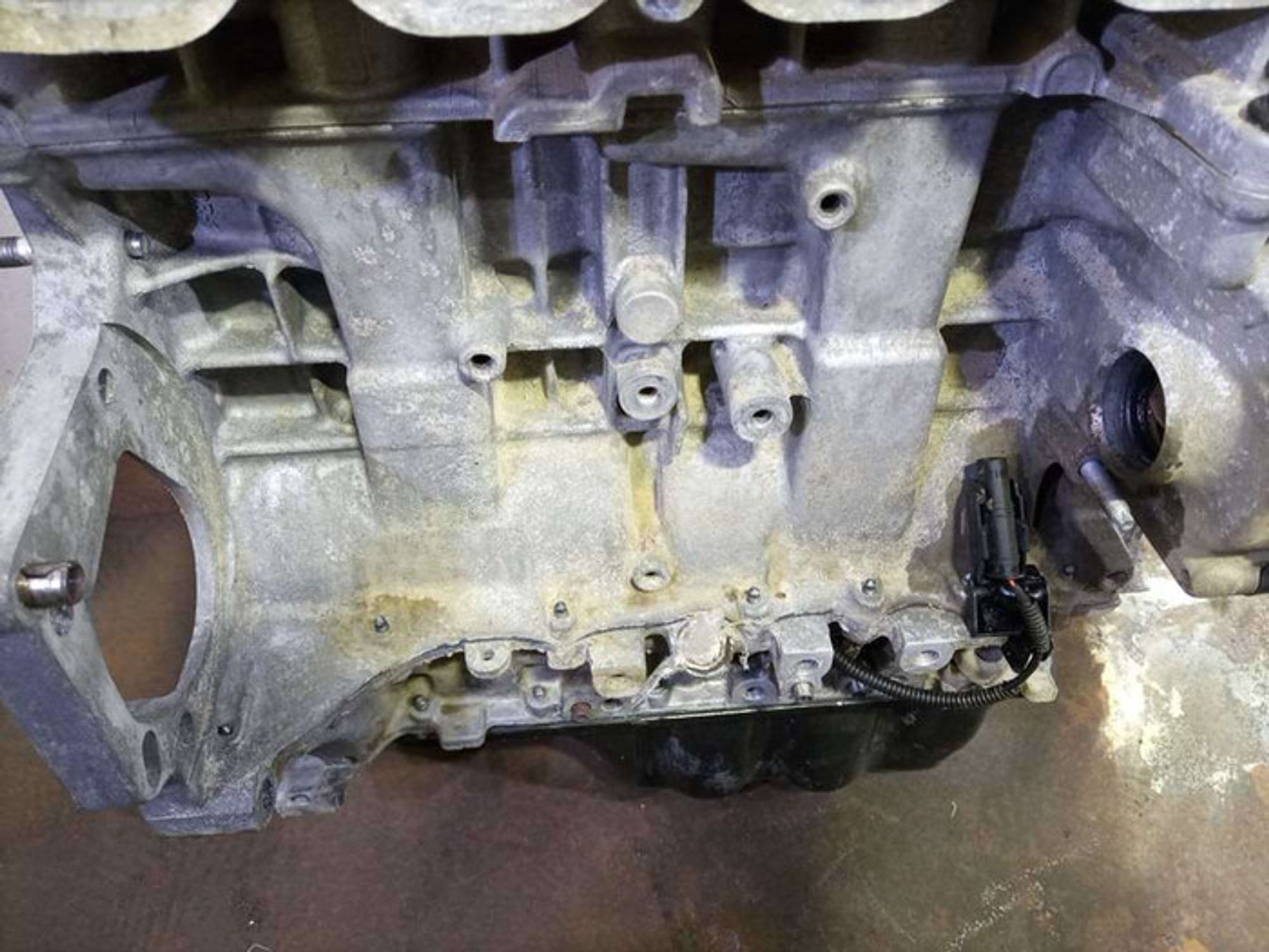 https://ycs.partsauto.market/partsauto-images/thmbs/78ee0fb3787e2dce013ed29fc8a1120c/c3cf62fd4176063d94651920683807c4/0147eea735474d3942943e257143b0e8.jpg