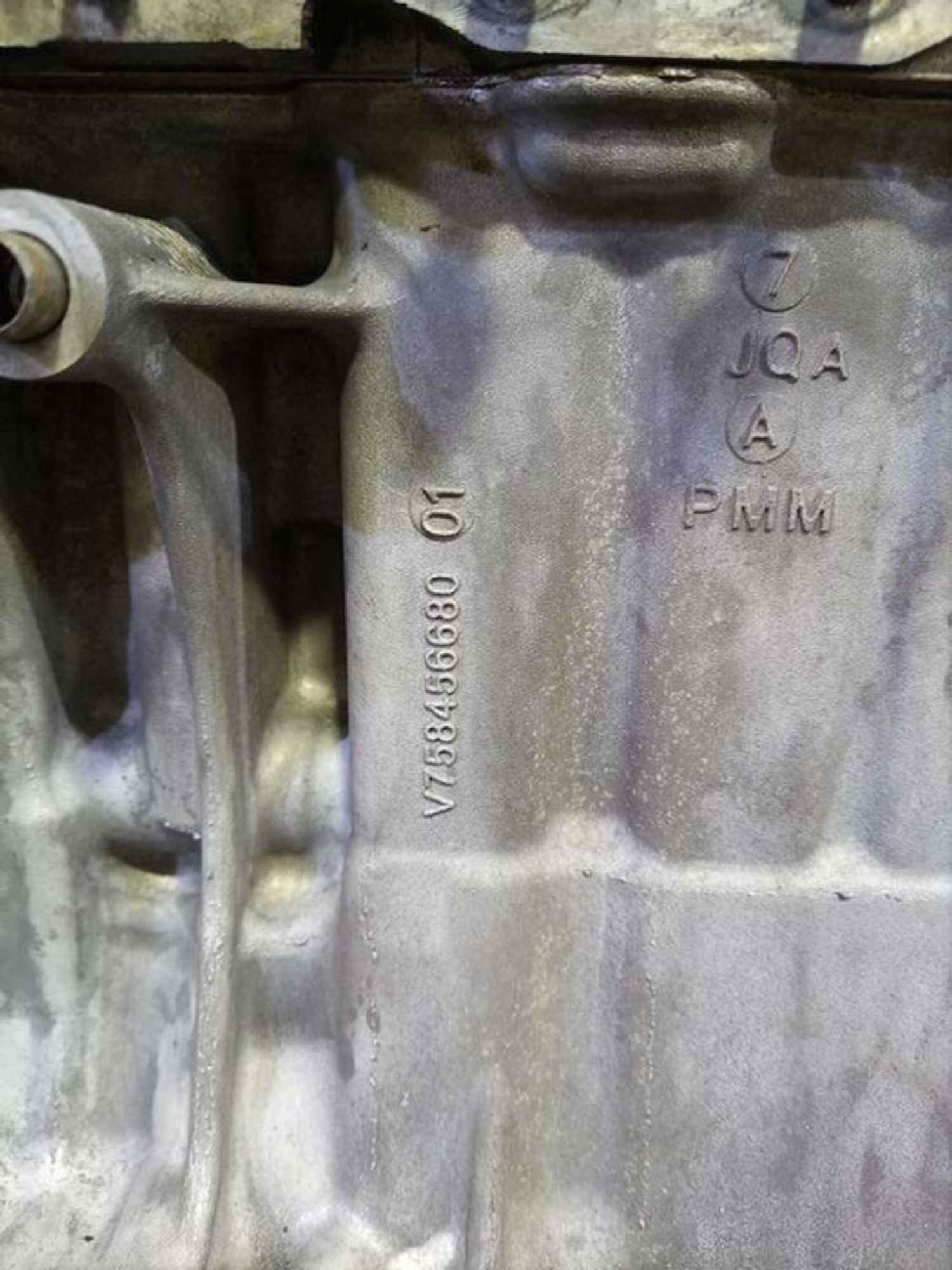 https://ycs.partsauto.market/partsauto-images/thmbs/78ee0fb3787e2dce013ed29fc8a1120c/c3cf62fd4176063d94651920683807c4/723cefc9e6b99e1df680f34032ad3019.jpg