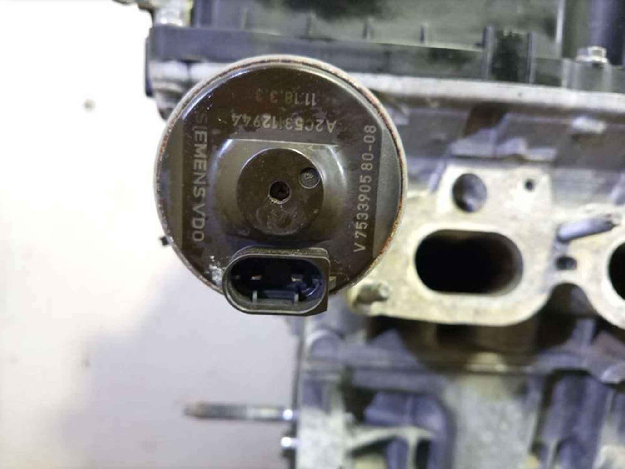https://ycs.partsauto.market/partsauto-images/thmbs/78ee0fb3787e2dce013ed29fc8a1120c/c3cf62fd4176063d94651920683807c4/d36a111d1ad0a0e15e1ed8f87adfe836.jpg