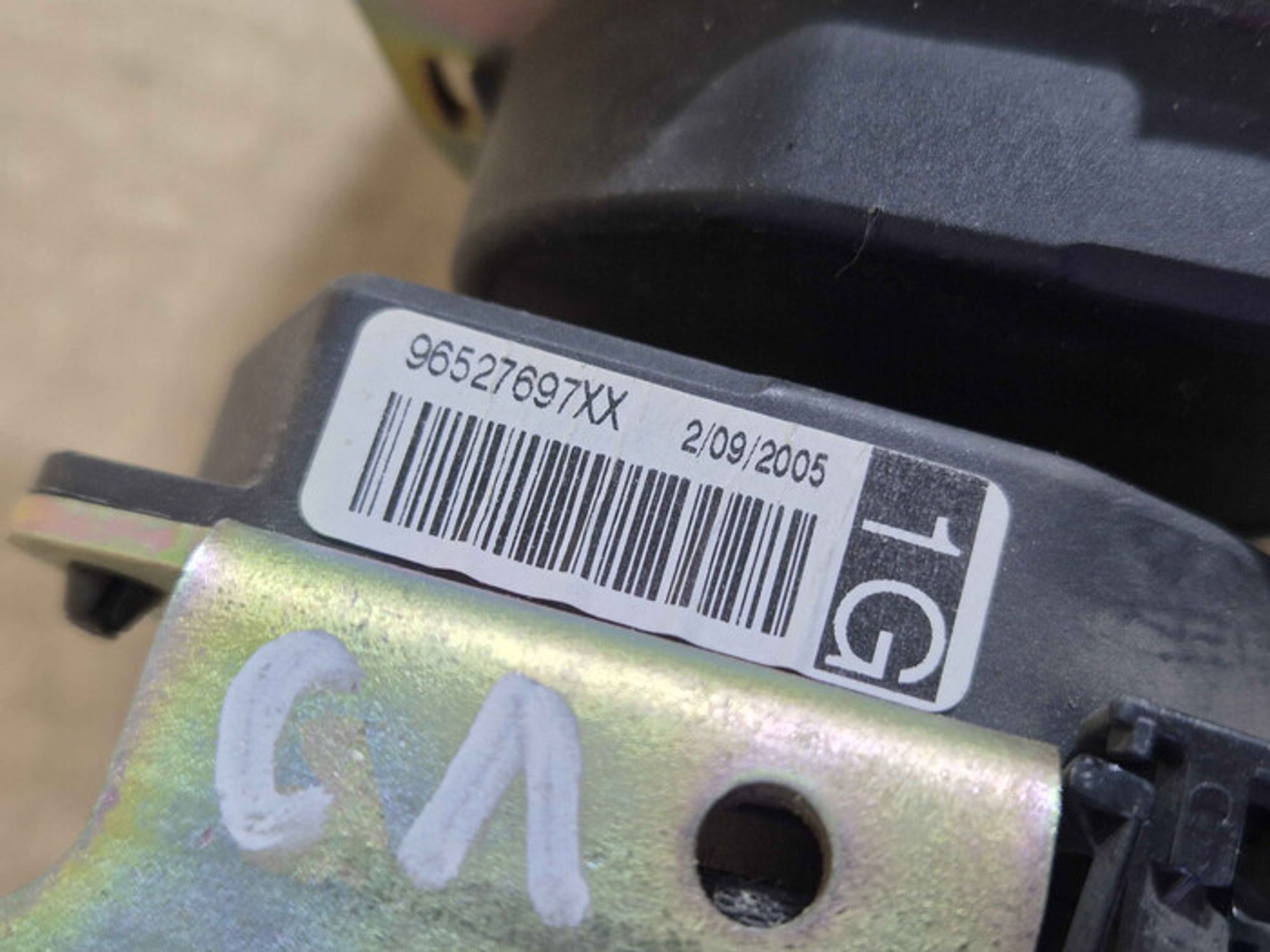 https://ycs.partsauto.market/partsauto-images/thmbs/78ee0fb3787e2dce013ed29fc8a1120c/c66e80f0f8e118cf629d6ebbb57a2f66/97bffd527a646f29e1fc0de491c6d1dc.jpg