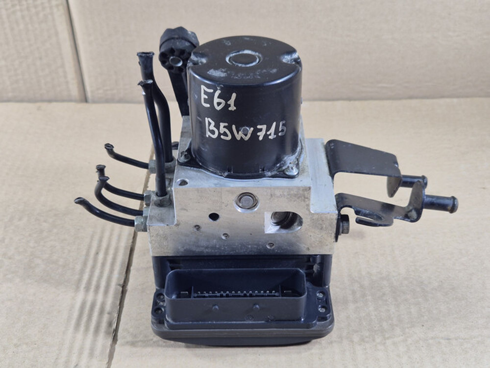 https://ycs.partsauto.market/partsauto-images/thmbs/78ee0fb3787e2dce013ed29fc8a1120c/c6c22559581639317ac50e8d4376aae2/91053fb138ffd009d51030177fa65c9b.jpg