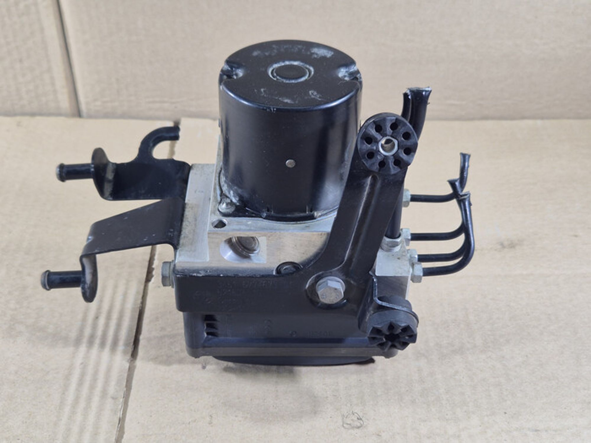 https://ycs.partsauto.market/partsauto-images/thmbs/78ee0fb3787e2dce013ed29fc8a1120c/c6c22559581639317ac50e8d4376aae2/a4239f41e9f3827d15a29337fb3ec288.jpg