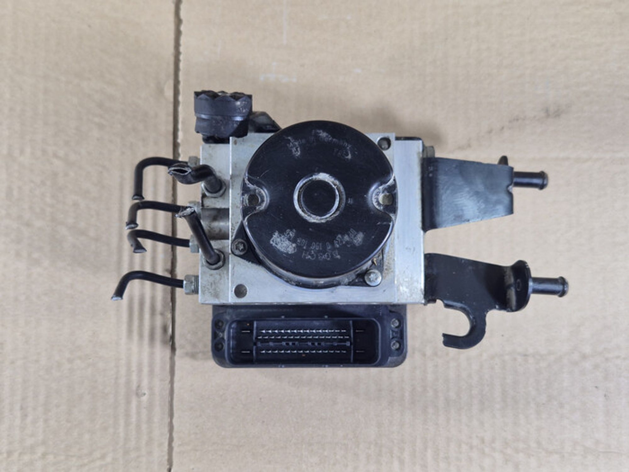 https://ycs.partsauto.market/partsauto-images/thmbs/78ee0fb3787e2dce013ed29fc8a1120c/c6c22559581639317ac50e8d4376aae2/e091c2ac266a0dc6c9b28a93a5037937.jpg