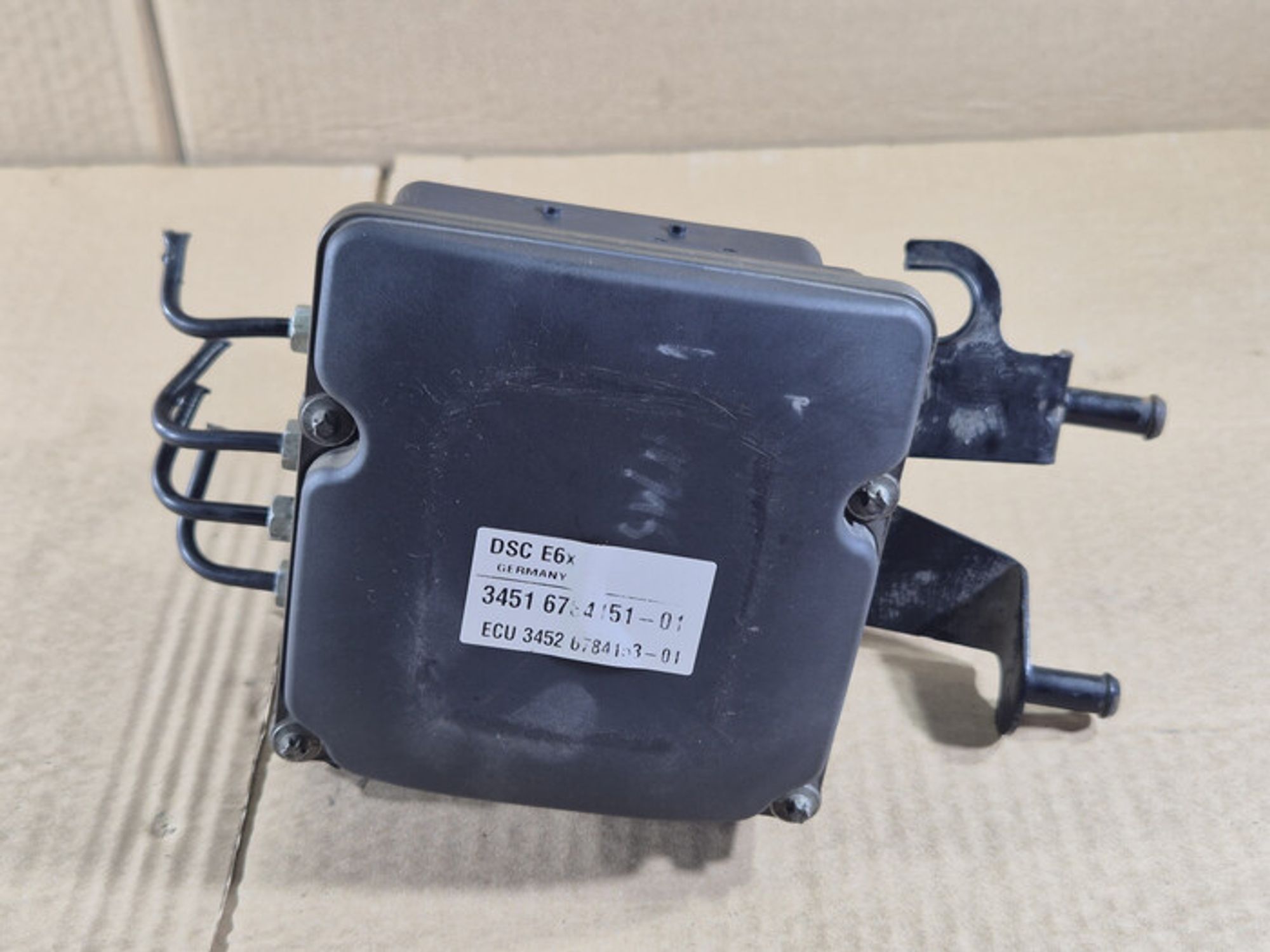 https://ycs.partsauto.market/partsauto-images/thmbs/78ee0fb3787e2dce013ed29fc8a1120c/c6c22559581639317ac50e8d4376aae2/f4cdcf05b70271c0edd4abf1f3fa1a3a.jpg