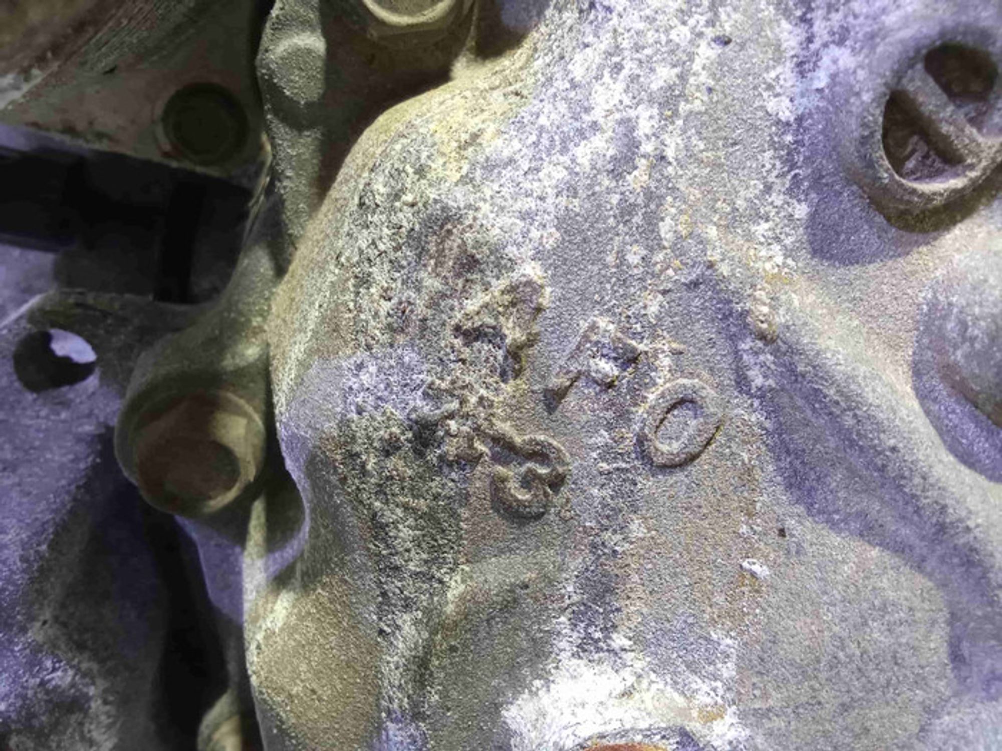 https://ycs.partsauto.market/partsauto-images/thmbs/78ee0fb3787e2dce013ed29fc8a1120c/c6e8b2d860f0158332d4625f8d4f8247/c1afcf53709e528dc8c1a448931bbaf2.jpg