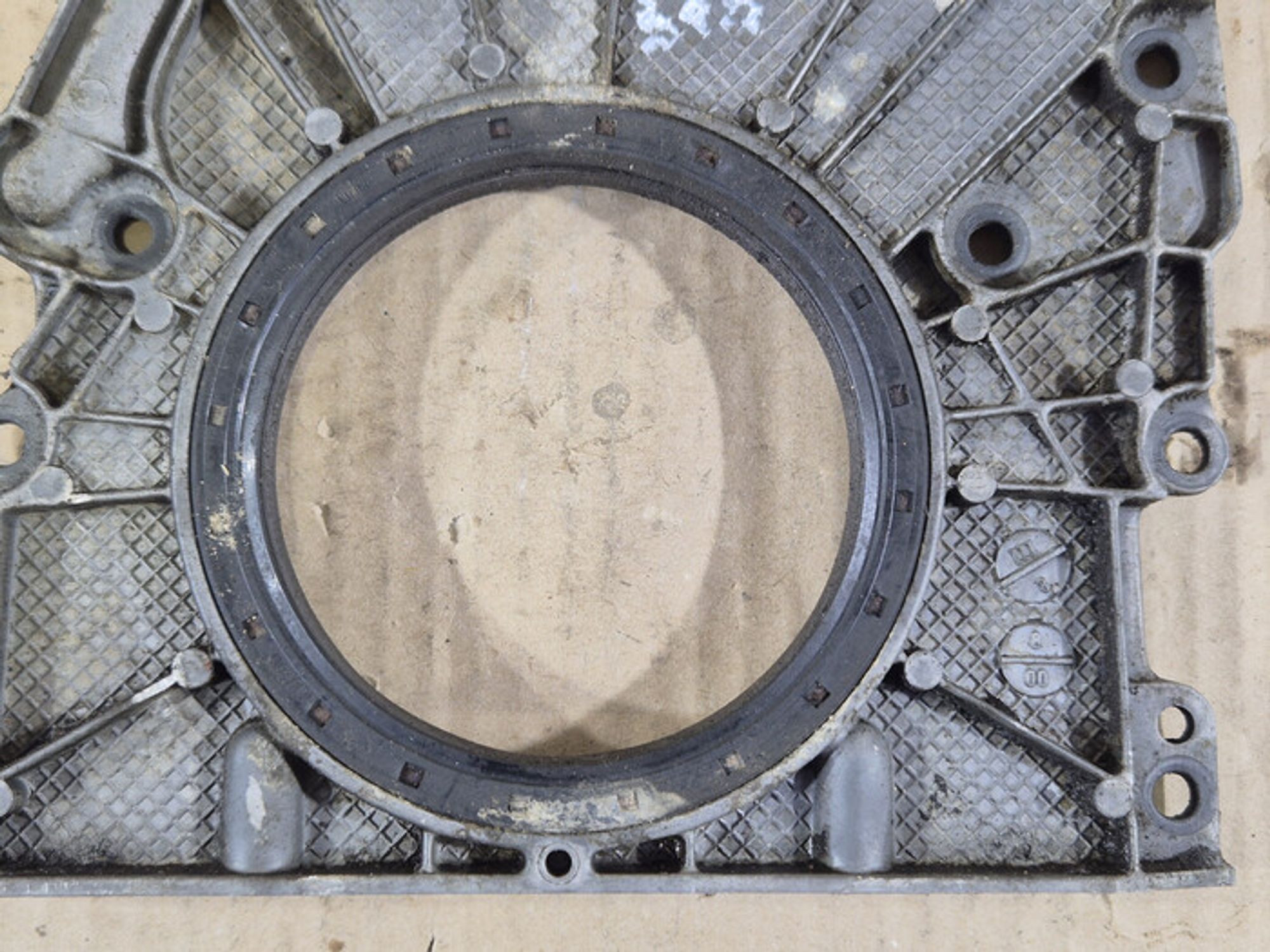 https://ycs.partsauto.market/partsauto-images/thmbs/78ee0fb3787e2dce013ed29fc8a1120c/c754e689a603ae99bcfe8dd6596c1eb9/8be31d46453c70950c2253602f60fe0d.jpg