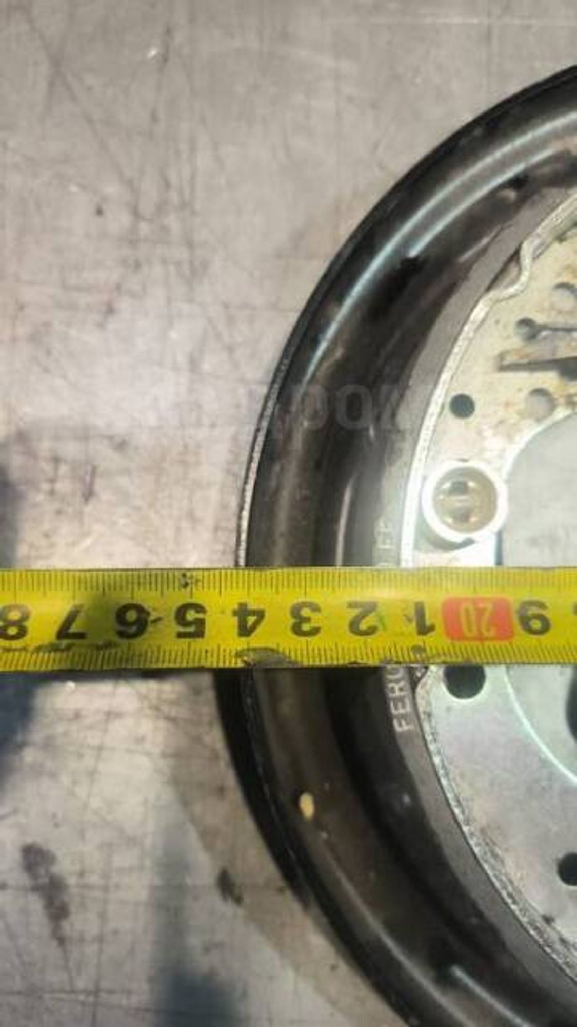 https://ycs.partsauto.market/partsauto-images/thmbs/78ee0fb3787e2dce013ed29fc8a1120c/c850017e766ccbac8f0d7a25307ab44e/de08cd83b84c2664aab0924a1757680c.jpg