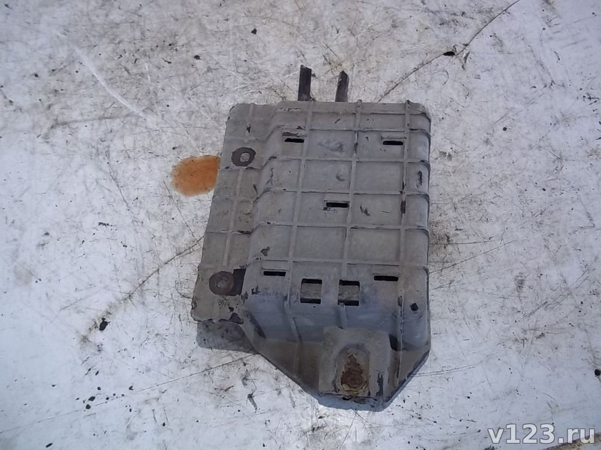 https://ycs.partsauto.market/partsauto-images/thmbs/78ee0fb3787e2dce013ed29fc8a1120c/c866067b6410a997af66c31047330a08/c790ac1d927abdc8912cddab0b611d20.jpg