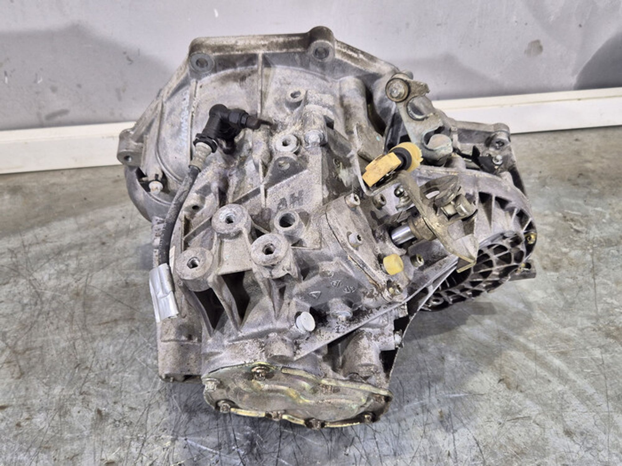 https://ycs.partsauto.market/partsauto-images/thmbs/78ee0fb3787e2dce013ed29fc8a1120c/ca3ad498dbd5e07e9f5aff21f5af2980/1cc3a321c6e42dc14b673324f07ab448.jpg