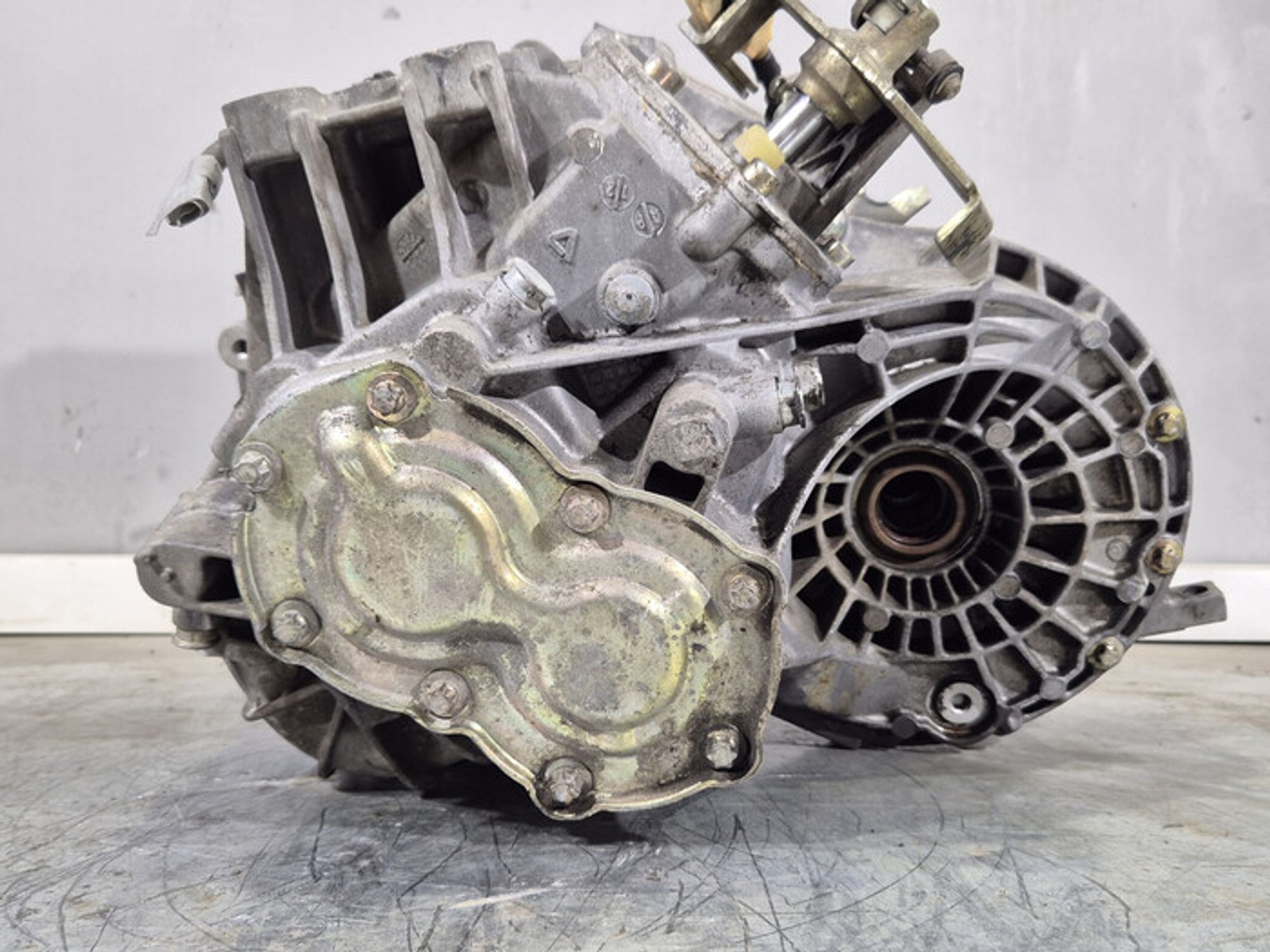 https://ycs.partsauto.market/partsauto-images/thmbs/78ee0fb3787e2dce013ed29fc8a1120c/ca3ad498dbd5e07e9f5aff21f5af2980/7ec7f9248c7487f97eeca40b56a8f0df.jpg