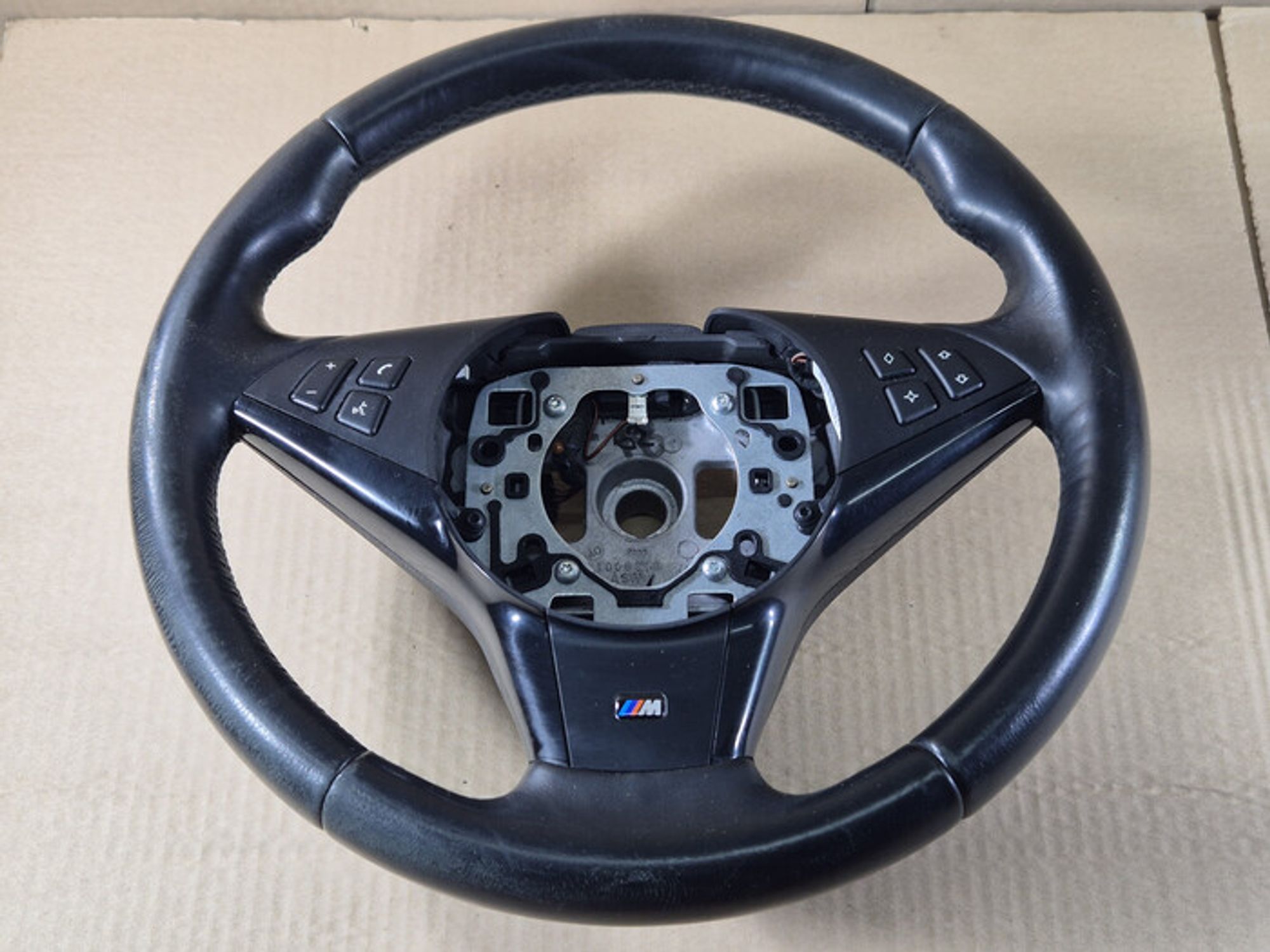 https://ycs.partsauto.market/partsauto-images/thmbs/78ee0fb3787e2dce013ed29fc8a1120c/cb04cb12f1cf0fae67ba8ca1b3fbf4eb/702d49d321d7b22adb74b9940cfe2008.jpg