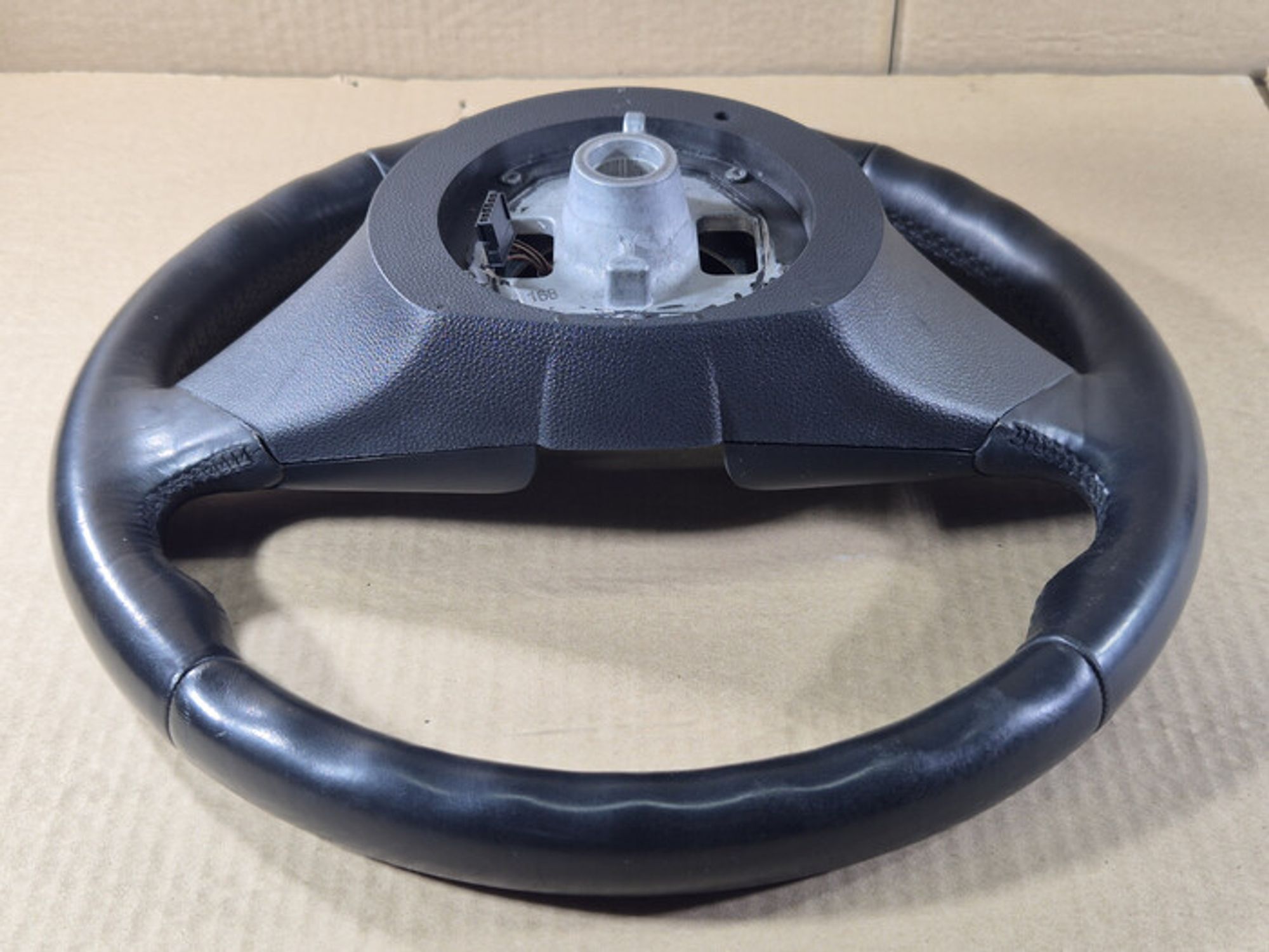 https://ycs.partsauto.market/partsauto-images/thmbs/78ee0fb3787e2dce013ed29fc8a1120c/cb04cb12f1cf0fae67ba8ca1b3fbf4eb/9e3d5eff6d92cf454f48c7987dfdfb87.jpg
