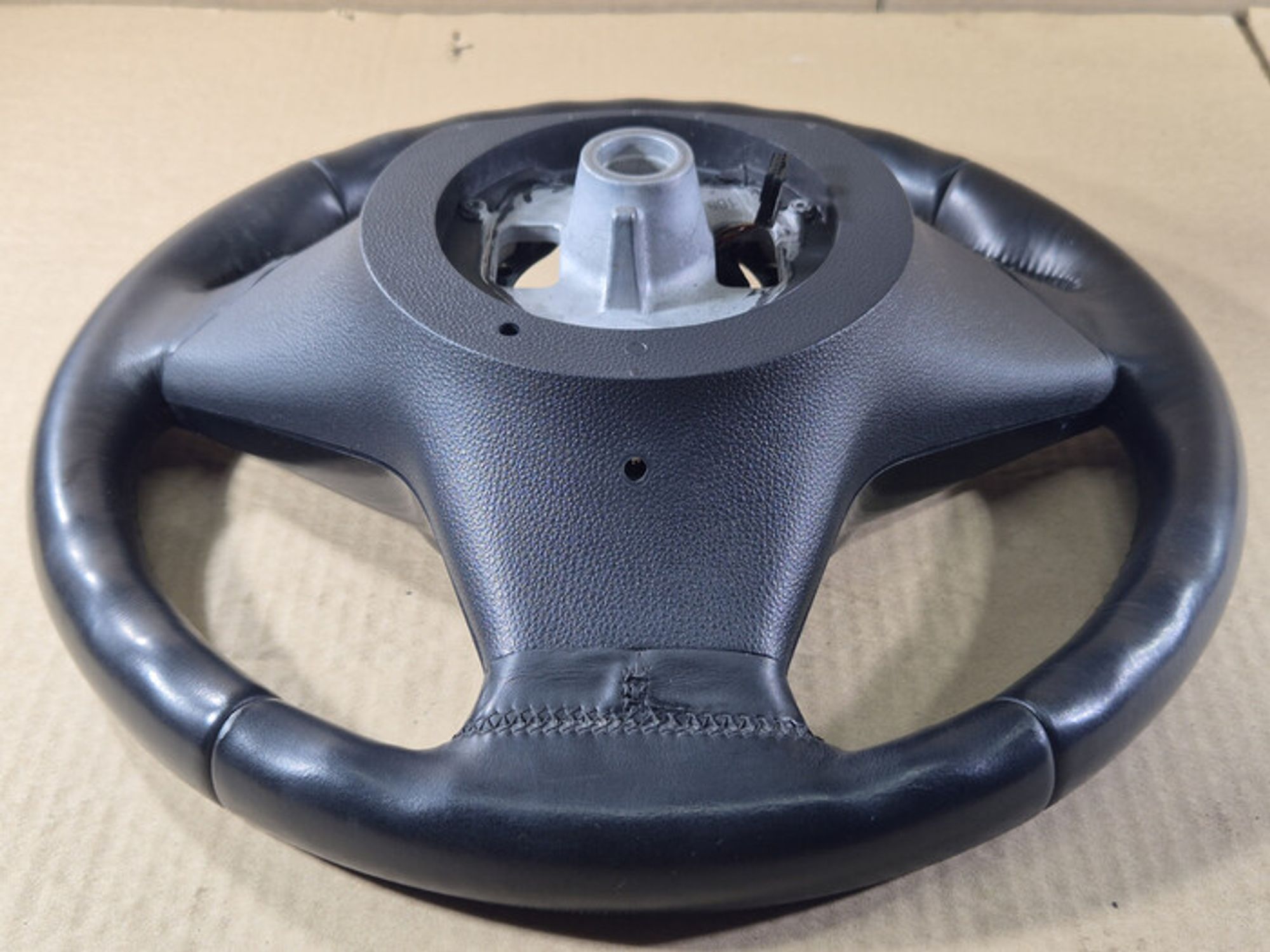 https://ycs.partsauto.market/partsauto-images/thmbs/78ee0fb3787e2dce013ed29fc8a1120c/cb04cb12f1cf0fae67ba8ca1b3fbf4eb/afc3a32308a99a80753cee58bc610f69.jpg