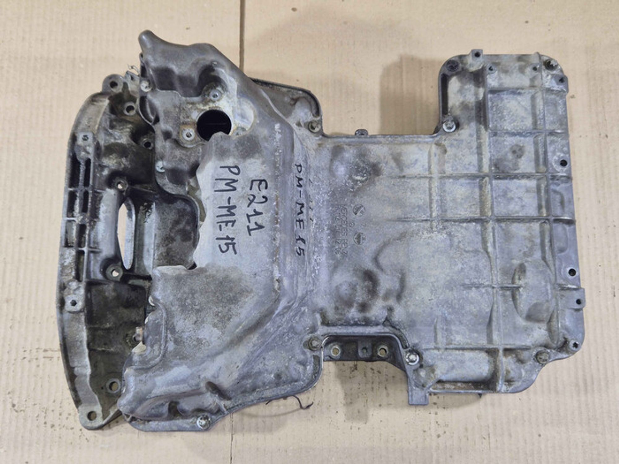 https://ycs.partsauto.market/partsauto-images/thmbs/78ee0fb3787e2dce013ed29fc8a1120c/cbb3ddcfd5e296d8ab30dc85893635a9/2637cc1830ad0d92c5538d4e086210a7.jpg