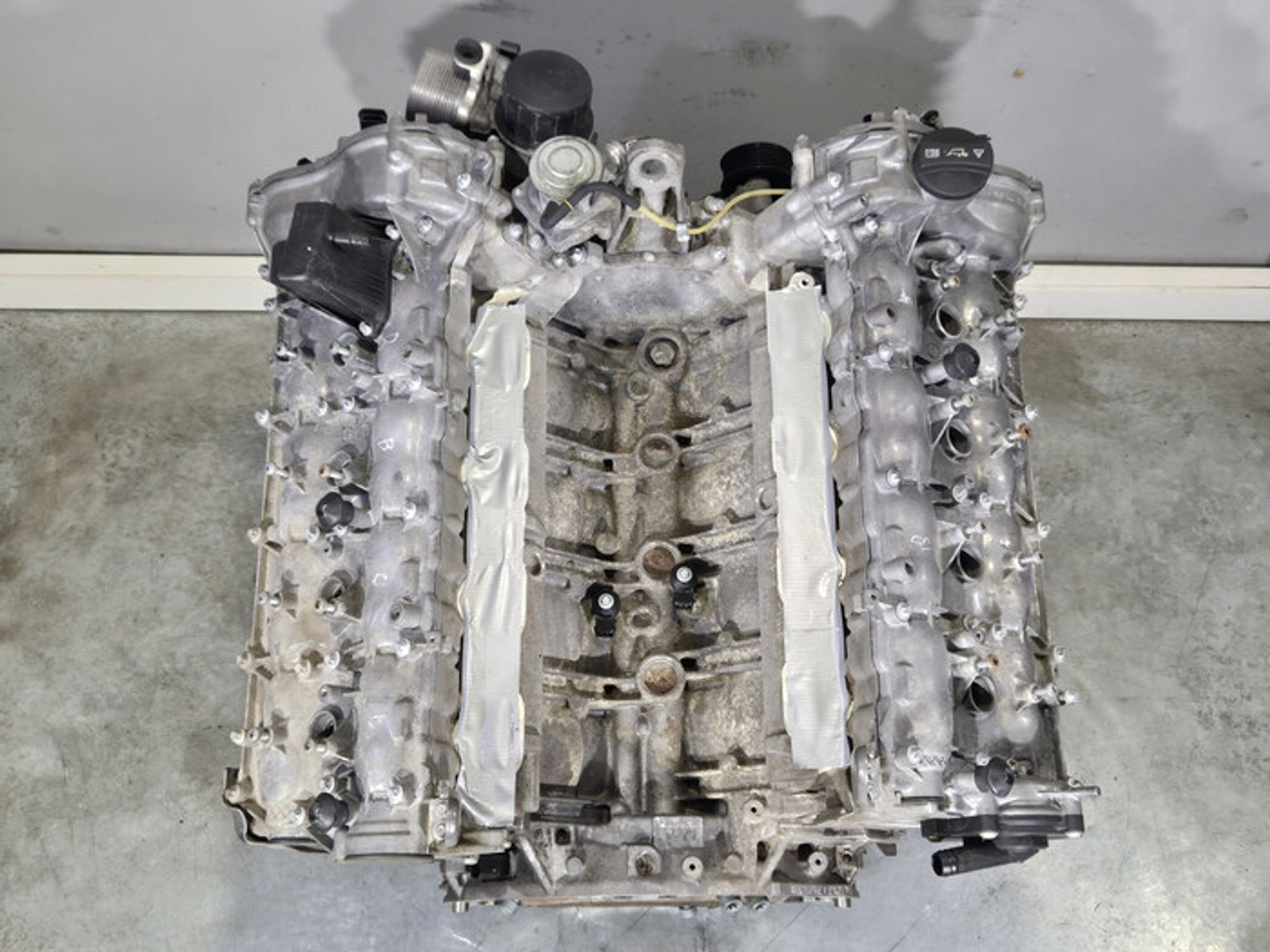 https://ycs.partsauto.market/partsauto-images/thmbs/78ee0fb3787e2dce013ed29fc8a1120c/cbc1c56b757bdbee5238d36f65516f85/01a4a59db1b490850f02324bf910545e.jpg