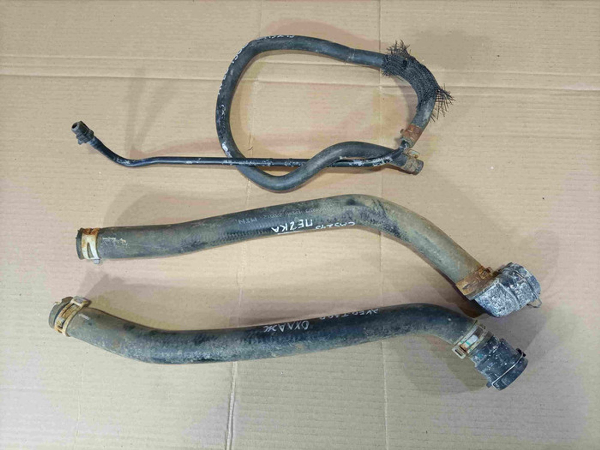 https://ycs.partsauto.market/partsauto-images/thmbs/78ee0fb3787e2dce013ed29fc8a1120c/cd641cb440825b7ff398e4c7f5a23407/8e64365ab1883c5e3ec1424424139fee.jpg