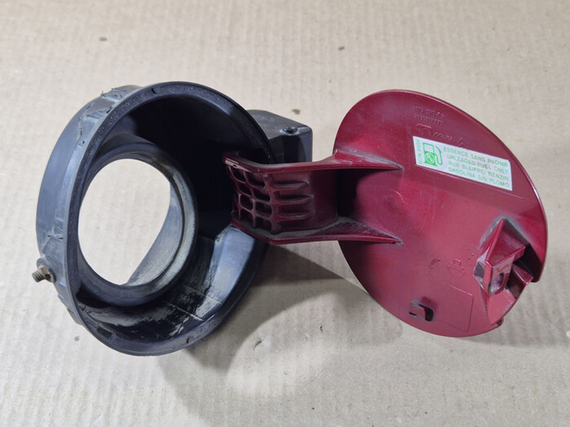 https://ycs.partsauto.market/partsauto-images/thmbs/78ee0fb3787e2dce013ed29fc8a1120c/ce19a5d0b9207f2525319f84d3fe73a6/1069a5be08a348e80fd368910f817626.jpg