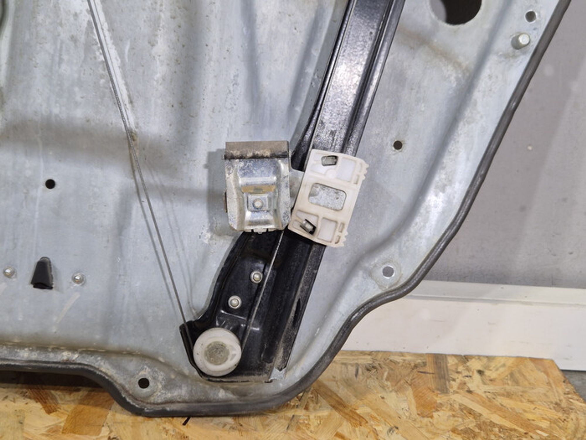 https://ycs.partsauto.market/partsauto-images/thmbs/78ee0fb3787e2dce013ed29fc8a1120c/cea3d000c1cf6e975e6028dfab91ccfe/fb93130cdb1a8df4887ec9dce2b9164c.jpg