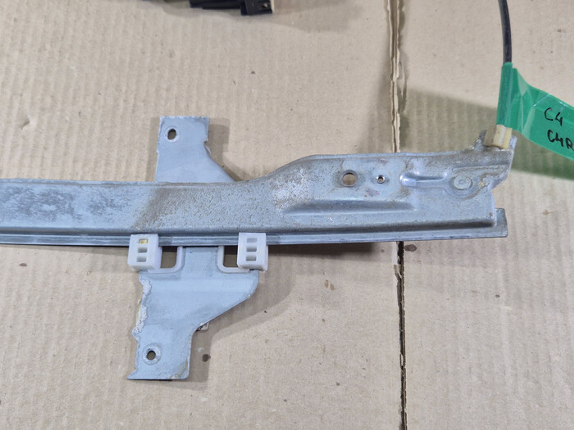 https://ycs.partsauto.market/partsauto-images/thmbs/78ee0fb3787e2dce013ed29fc8a1120c/cef8324b44573240835ab25faec6bb98/af3c3425b28094d319f70a9d4f8e755a.jpg