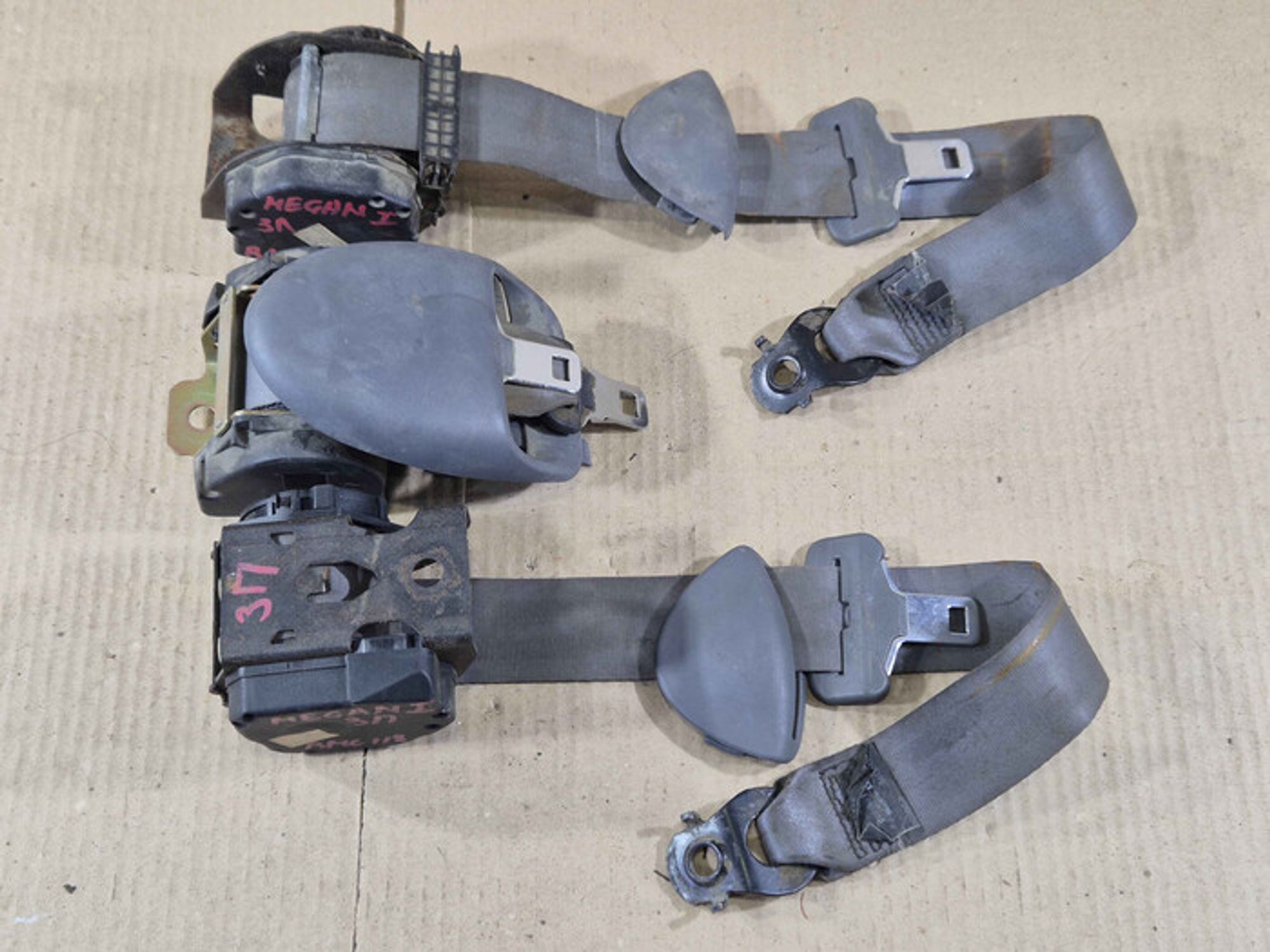 https://ycs.partsauto.market/partsauto-images/thmbs/78ee0fb3787e2dce013ed29fc8a1120c/cf43ba56ea87bdc102f1e28bce7649ba/dc0d76d5b5f0539a50a7c4d0bc2175cb.jpg