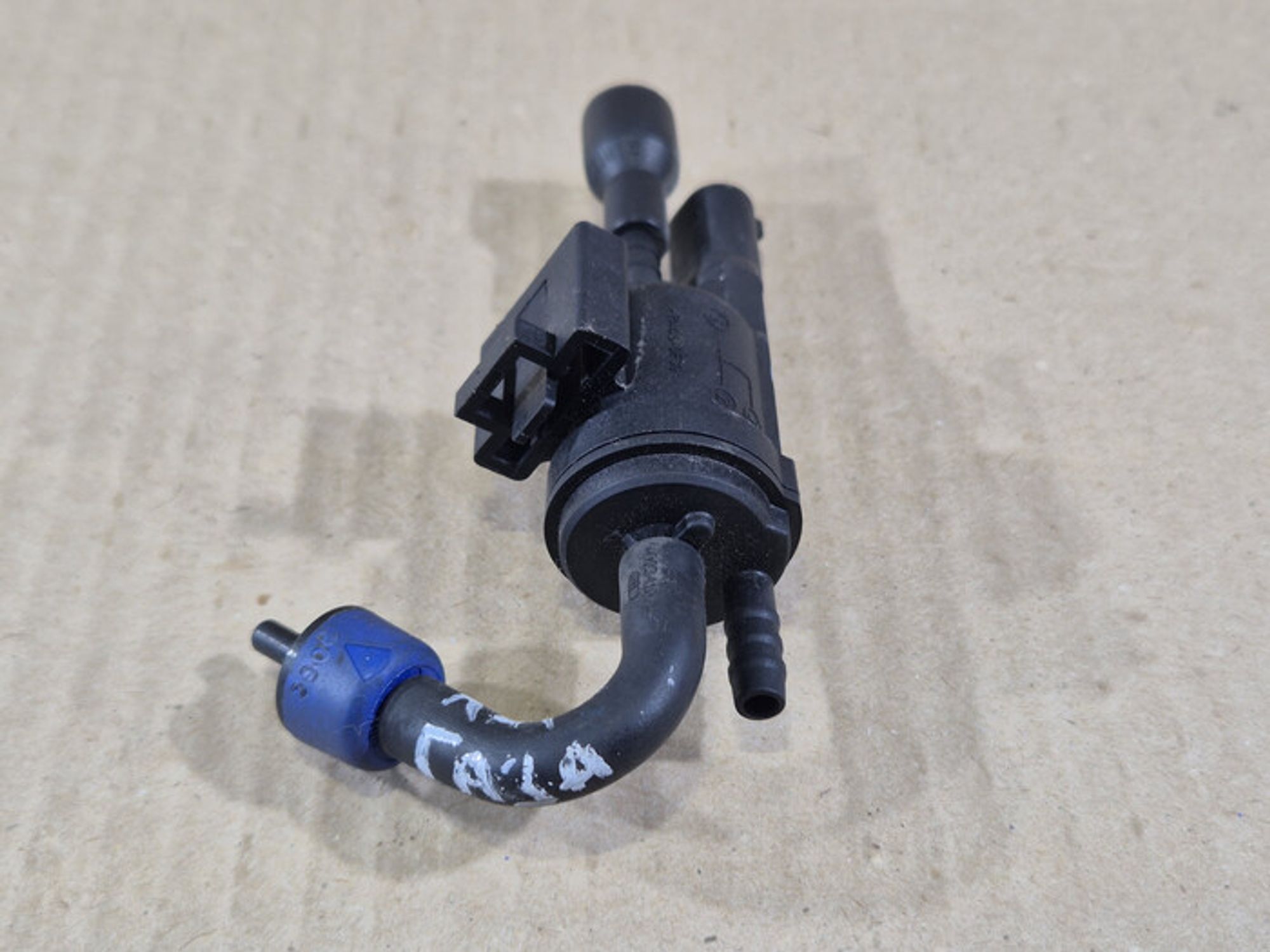 https://ycs.partsauto.market/partsauto-images/thmbs/78ee0fb3787e2dce013ed29fc8a1120c/cf5d2b4d2b2472c7c32caf8c9ea4bc67/5b5a63eaa2dc4519eed6054700f9197c.jpg