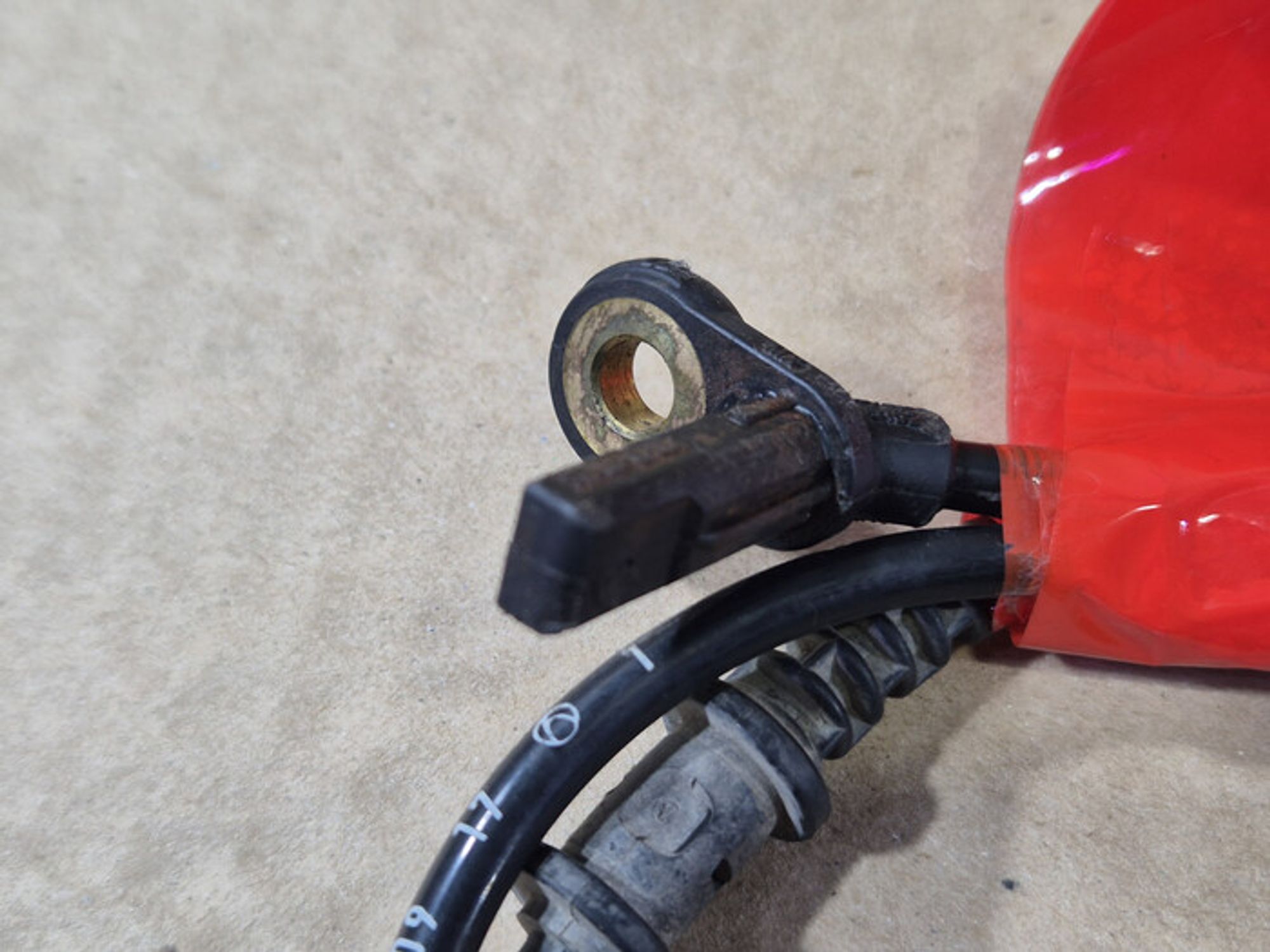 https://ycs.partsauto.market/partsauto-images/thmbs/78ee0fb3787e2dce013ed29fc8a1120c/cfcb03fdcf21876cc4e2d0521e07964a/17ccbfc111edb3eeaf04683c0c94a002.jpg