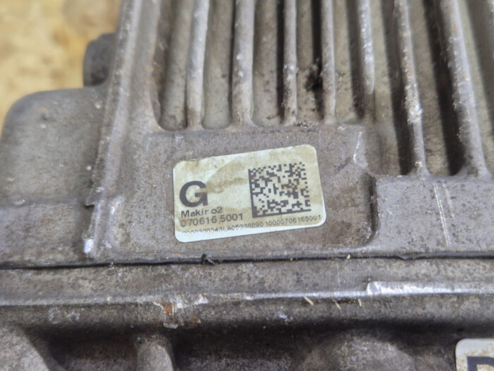 https://ycs.partsauto.market/partsauto-images/thmbs/78ee0fb3787e2dce013ed29fc8a1120c/d00463dd9d0f3b42507dbac20d1b2aaf/619286bd0cea311472de4352d146d842.jpg