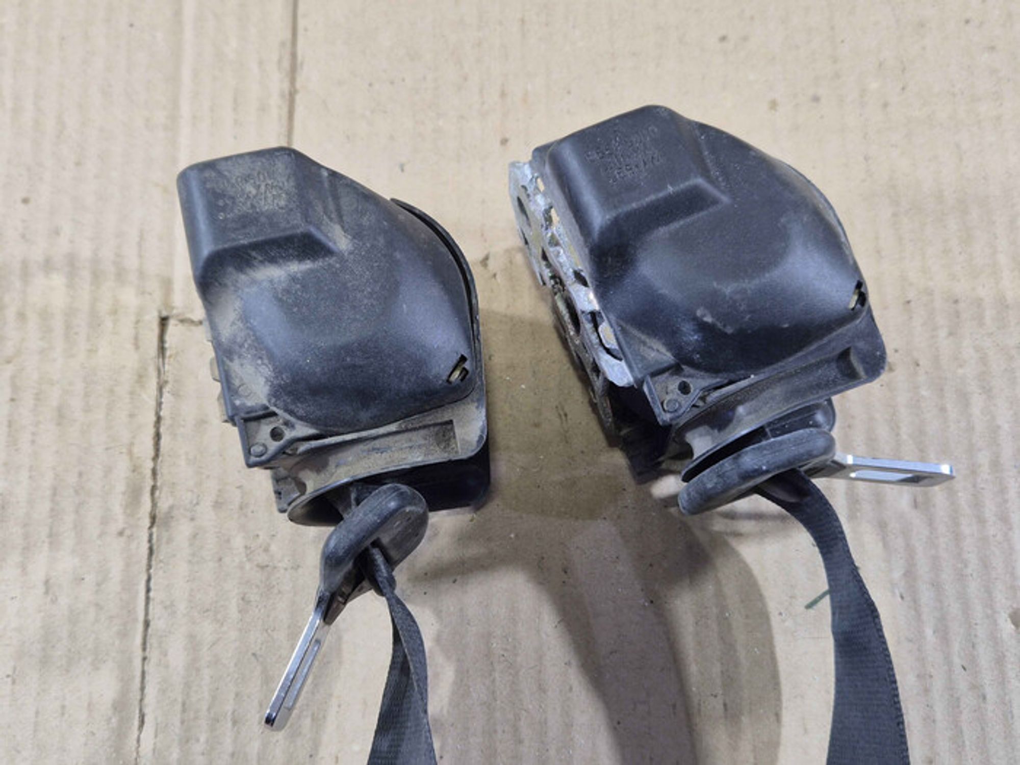 https://ycs.partsauto.market/partsauto-images/thmbs/78ee0fb3787e2dce013ed29fc8a1120c/d038fae952b4cf3f258d6c620eb409d7/1452d3228cc3326ed37f93cf7b8e5a95.jpg