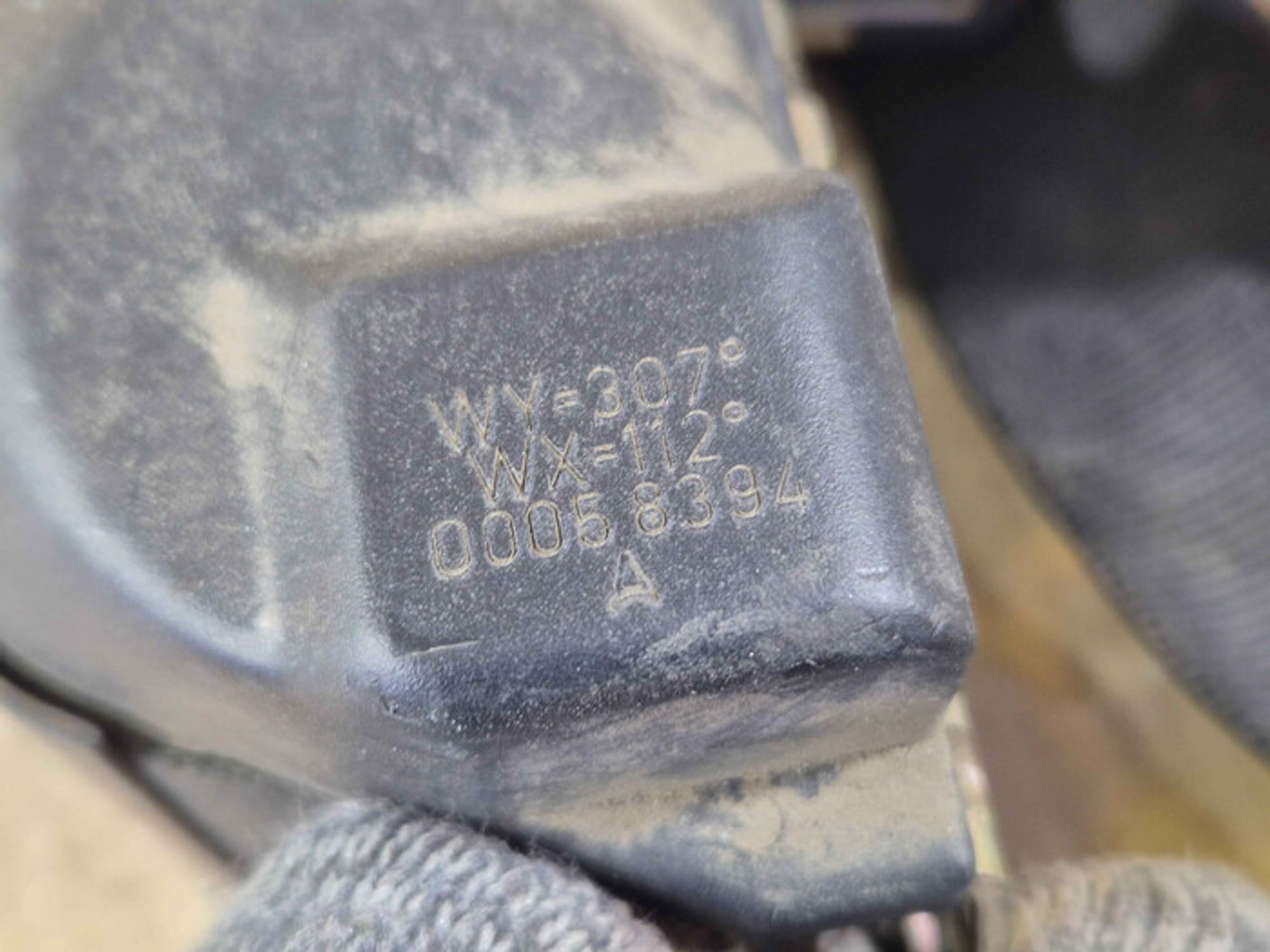 https://ycs.partsauto.market/partsauto-images/thmbs/78ee0fb3787e2dce013ed29fc8a1120c/d038fae952b4cf3f258d6c620eb409d7/71730489078cd3c5f6b563b0a2ab9427.jpg