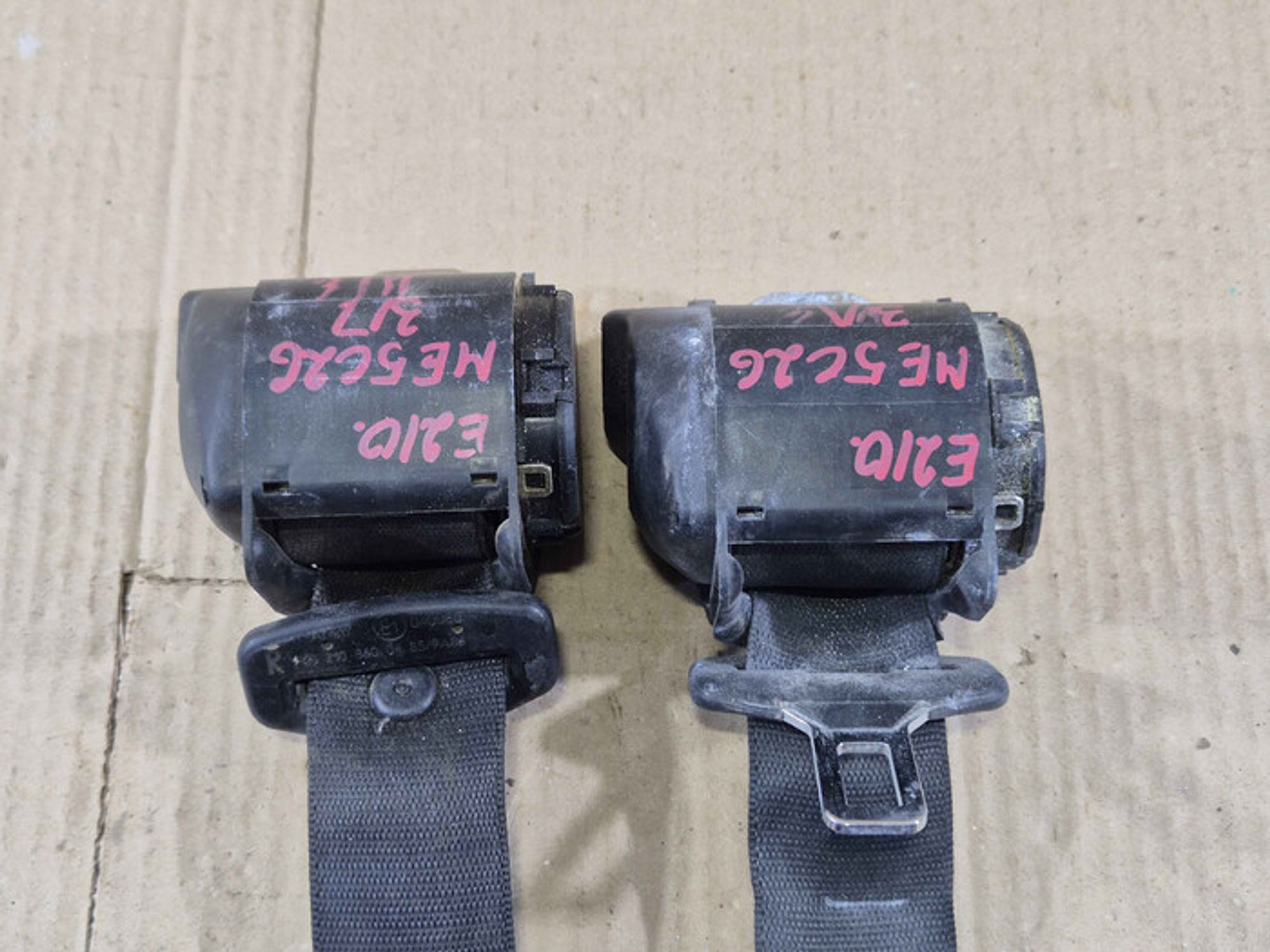 https://ycs.partsauto.market/partsauto-images/thmbs/78ee0fb3787e2dce013ed29fc8a1120c/d038fae952b4cf3f258d6c620eb409d7/94920ff79d0576e4ddab145395201568.jpg