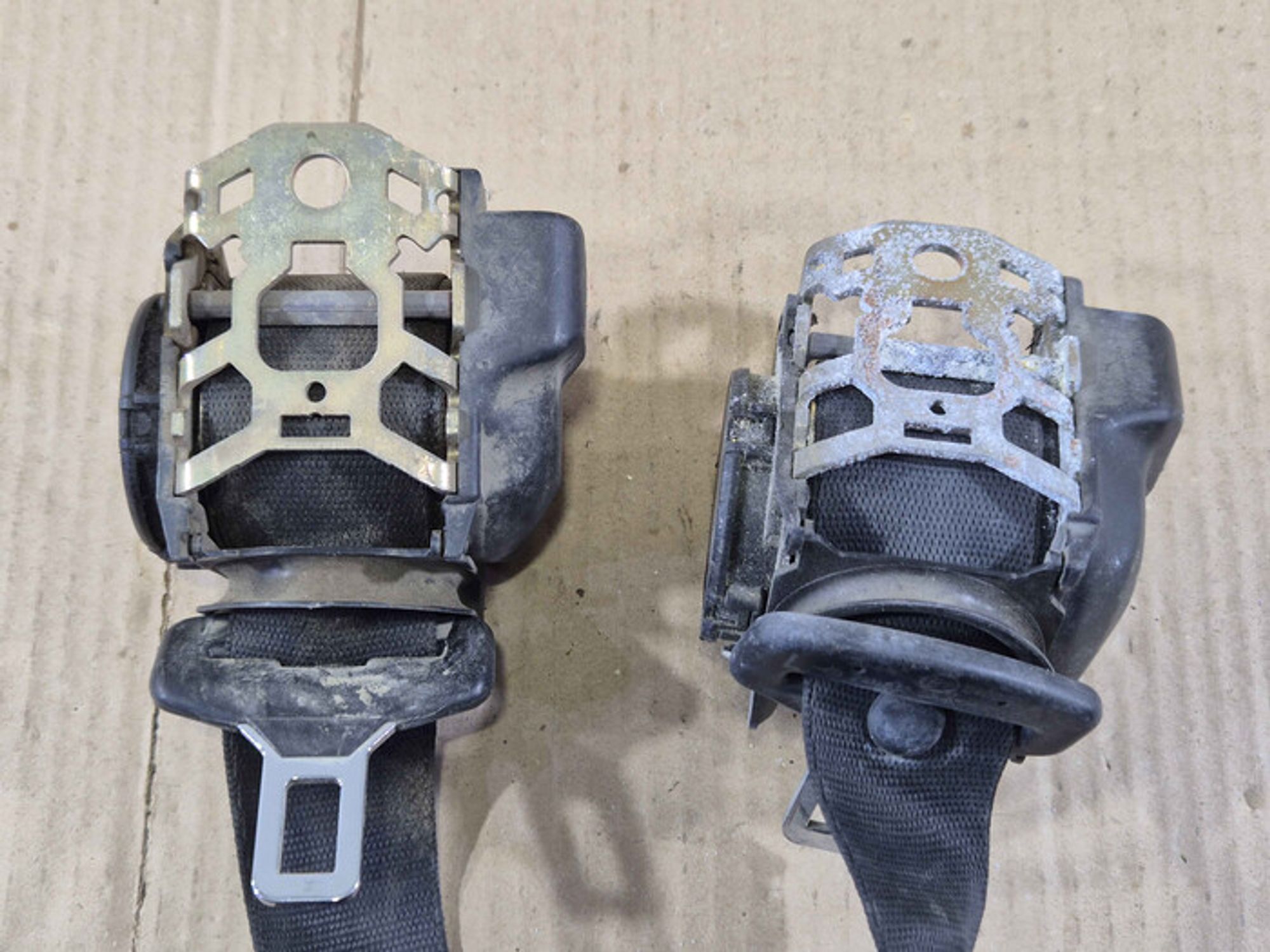 https://ycs.partsauto.market/partsauto-images/thmbs/78ee0fb3787e2dce013ed29fc8a1120c/d038fae952b4cf3f258d6c620eb409d7/bc9e217bfe2a20068642a16d82f9ee3a.jpg