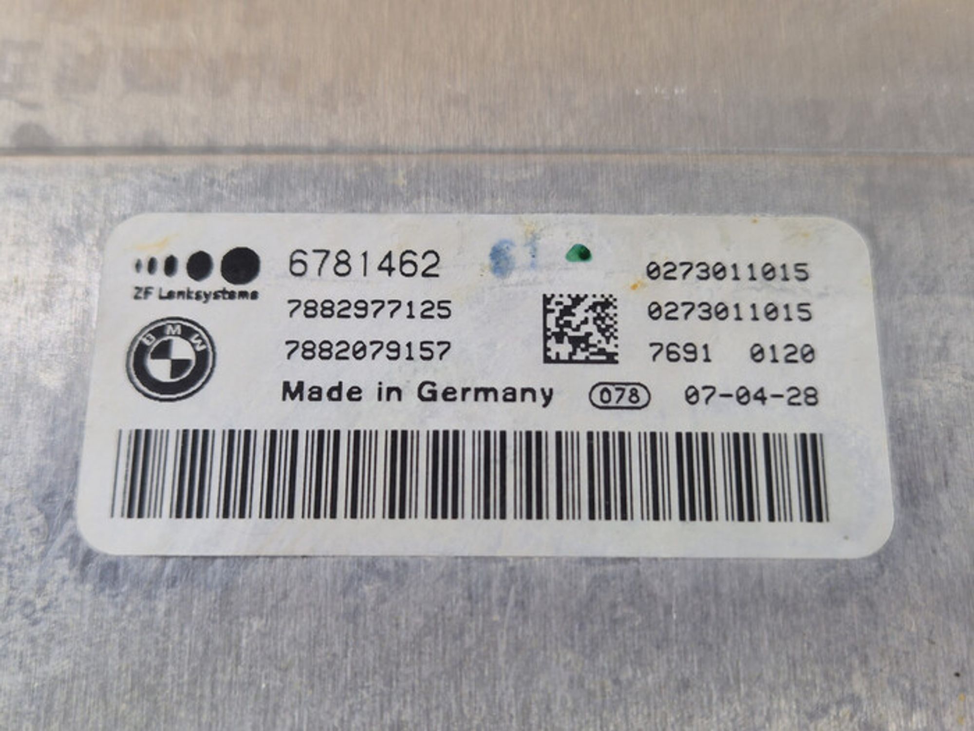 https://ycs.partsauto.market/partsauto-images/thmbs/78ee0fb3787e2dce013ed29fc8a1120c/d256e6dfb4096c101a3bbb3382851086/9309c69233506105bbfbaf9bb6876129.jpg