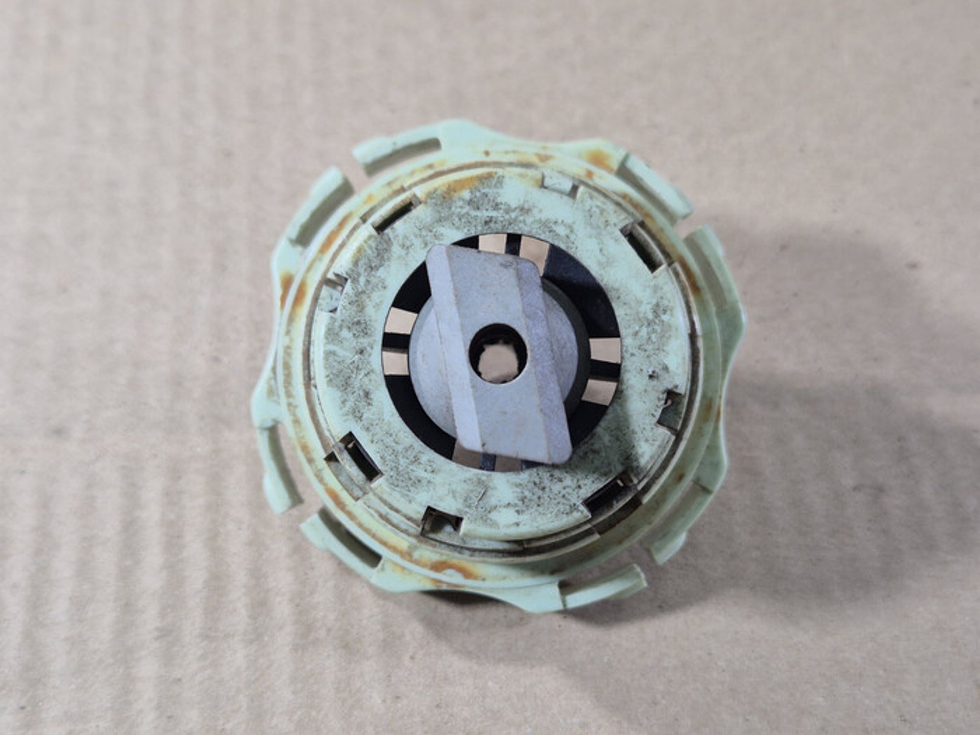 https://ycs.partsauto.market/partsauto-images/thmbs/78ee0fb3787e2dce013ed29fc8a1120c/d27193b912e5380779b12373ea93eb32/f88ab73bdfadaefeb86469fe84b6ef5c.jpg