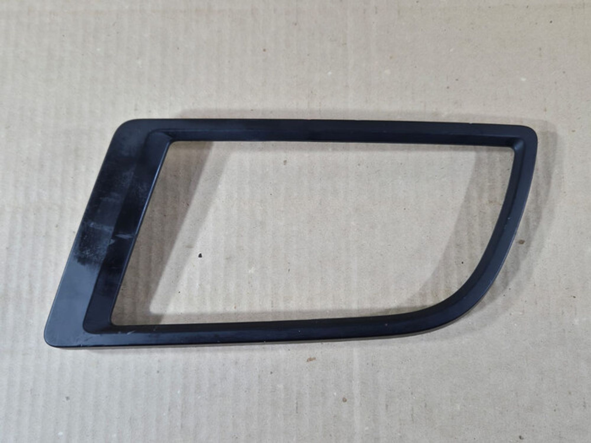 https://ycs.partsauto.market/partsauto-images/thmbs/78ee0fb3787e2dce013ed29fc8a1120c/d280cc6aa69eba1545f6d5852ed6ceef/8f26a2220750cd9dc542ee368dc12724.jpg