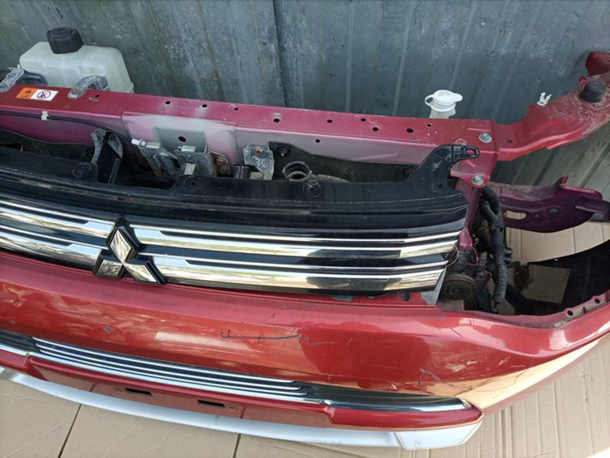 https://ycs.partsauto.market/partsauto-images/thmbs/78ee0fb3787e2dce013ed29fc8a1120c/d2a48d6fb35df0ae3ae9645865e62778/5aab2ddd76863dda72255caa976a6714.jpg