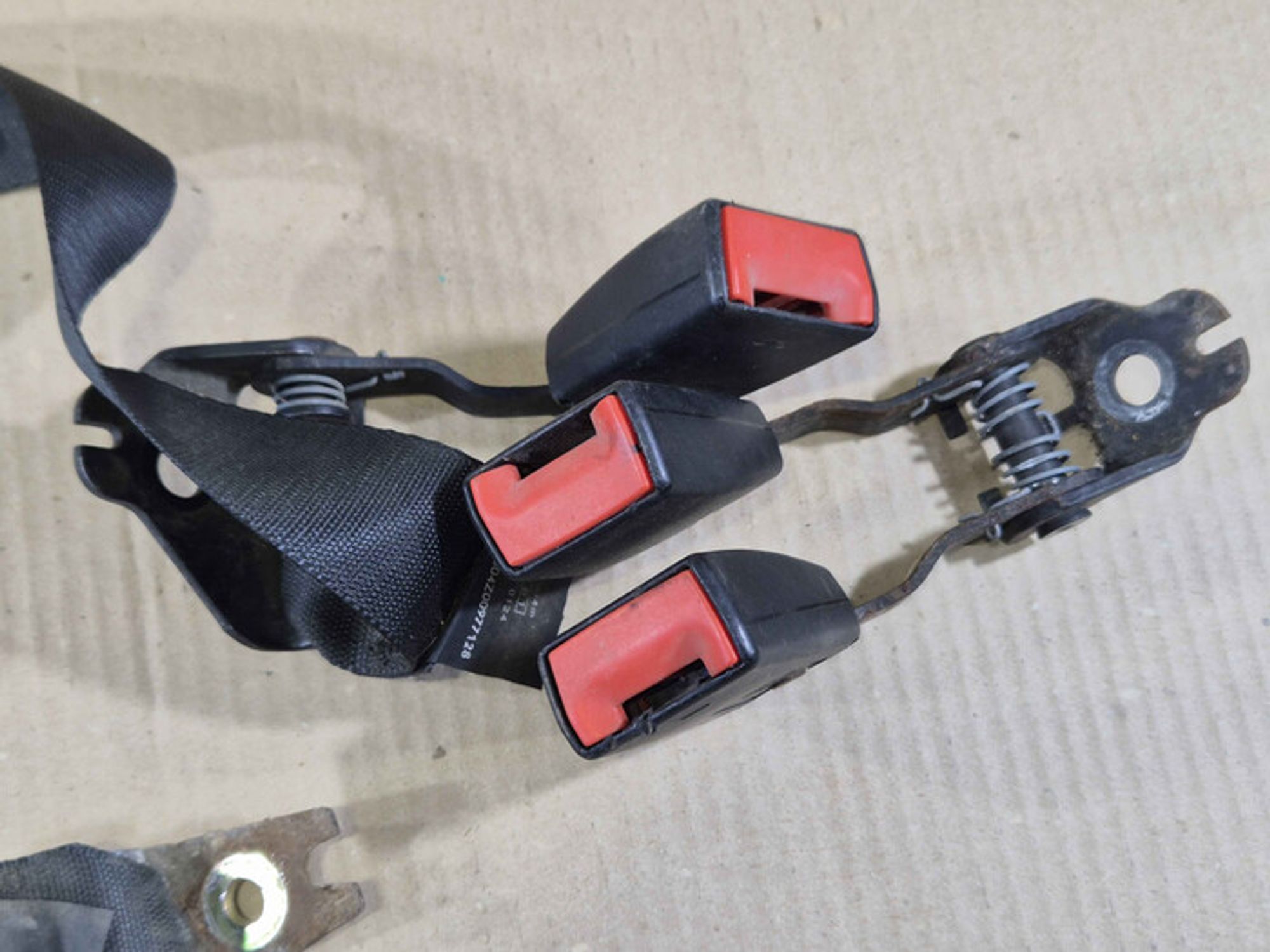 https://ycs.partsauto.market/partsauto-images/thmbs/78ee0fb3787e2dce013ed29fc8a1120c/d3c8c378d9a5bf9a70b7a93284a4f133/d789e105db99ecfe9b0bbe84625e8f05.jpg