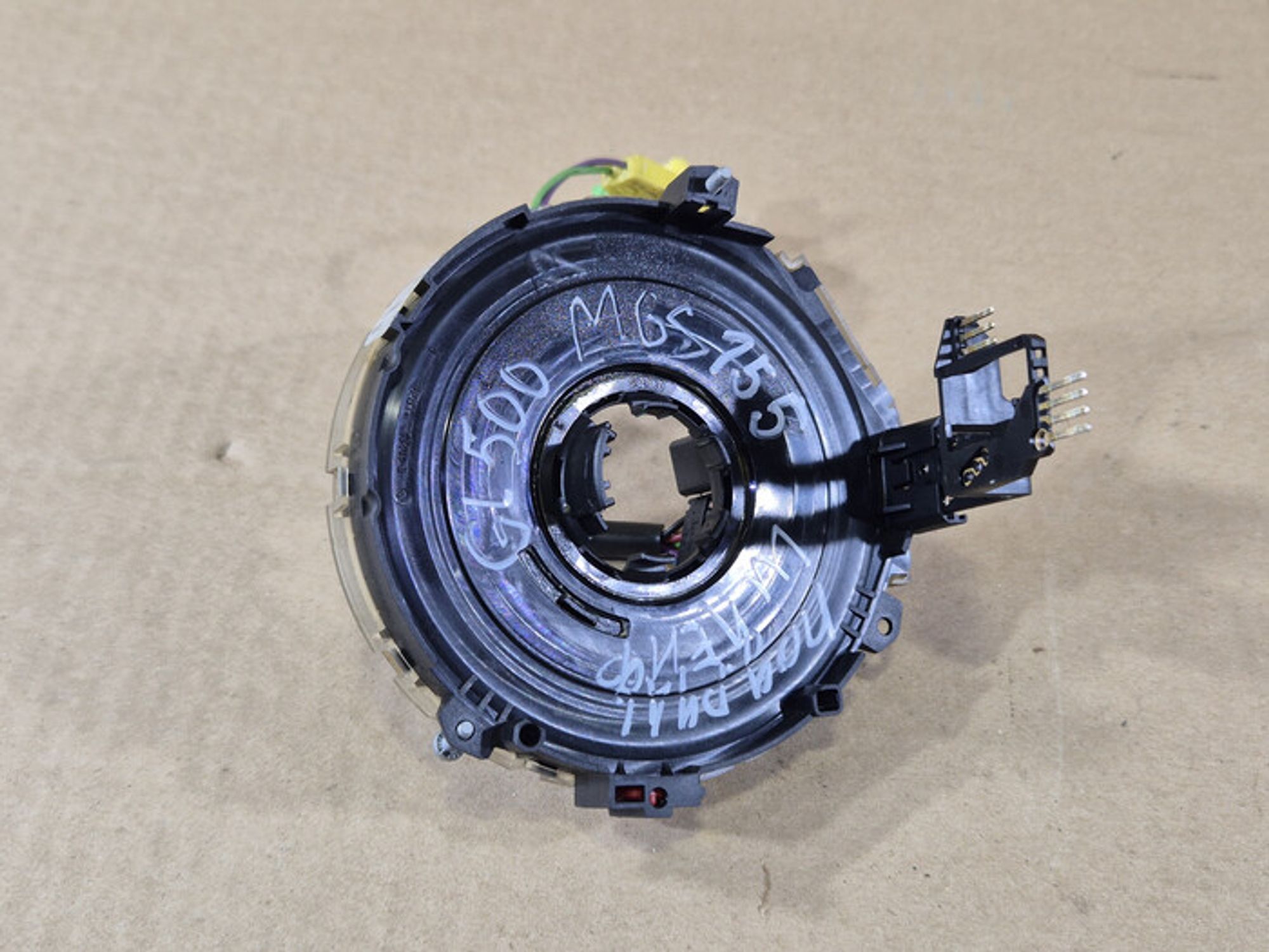 https://ycs.partsauto.market/partsauto-images/thmbs/78ee0fb3787e2dce013ed29fc8a1120c/d5a11afa09fdedb56b296ce0496740cd/3049449b7d71a8c85d0d8fe08698ae9d.jpg