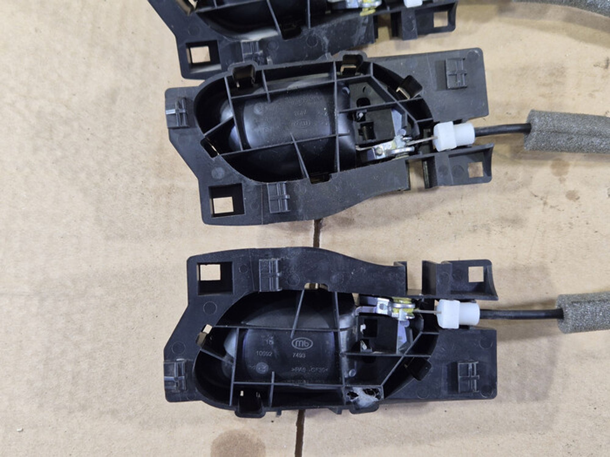 https://ycs.partsauto.market/partsauto-images/thmbs/78ee0fb3787e2dce013ed29fc8a1120c/d9b57f057622fdc4ab04339bc47168bf/052ee84aff5301e6db635a841031fb76.jpg