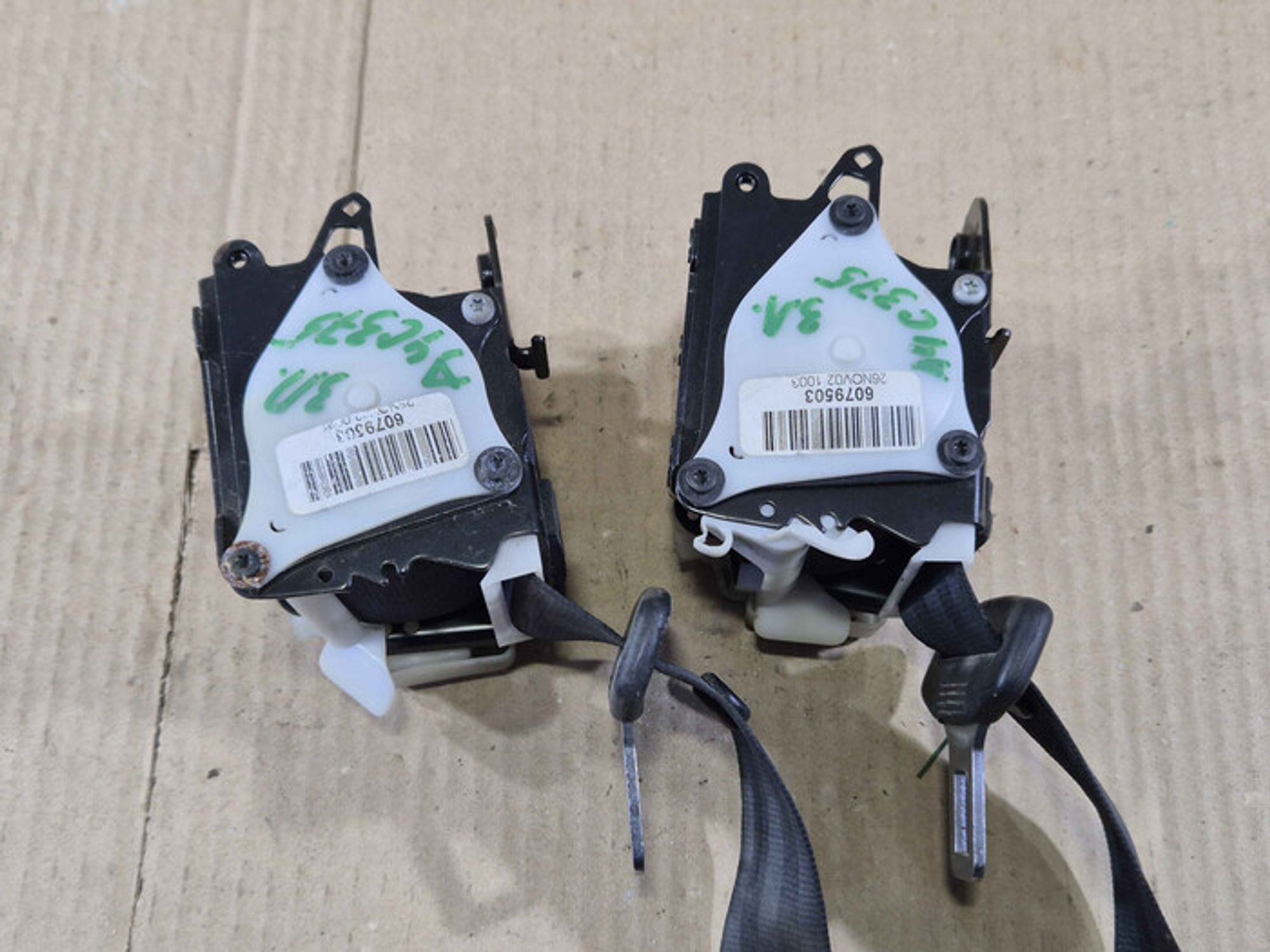 https://ycs.partsauto.market/partsauto-images/thmbs/78ee0fb3787e2dce013ed29fc8a1120c/d9dfe7948acb473bd3fdce5417e5d527/8d3a8749137283c5438fbf291dc37ced.jpg
