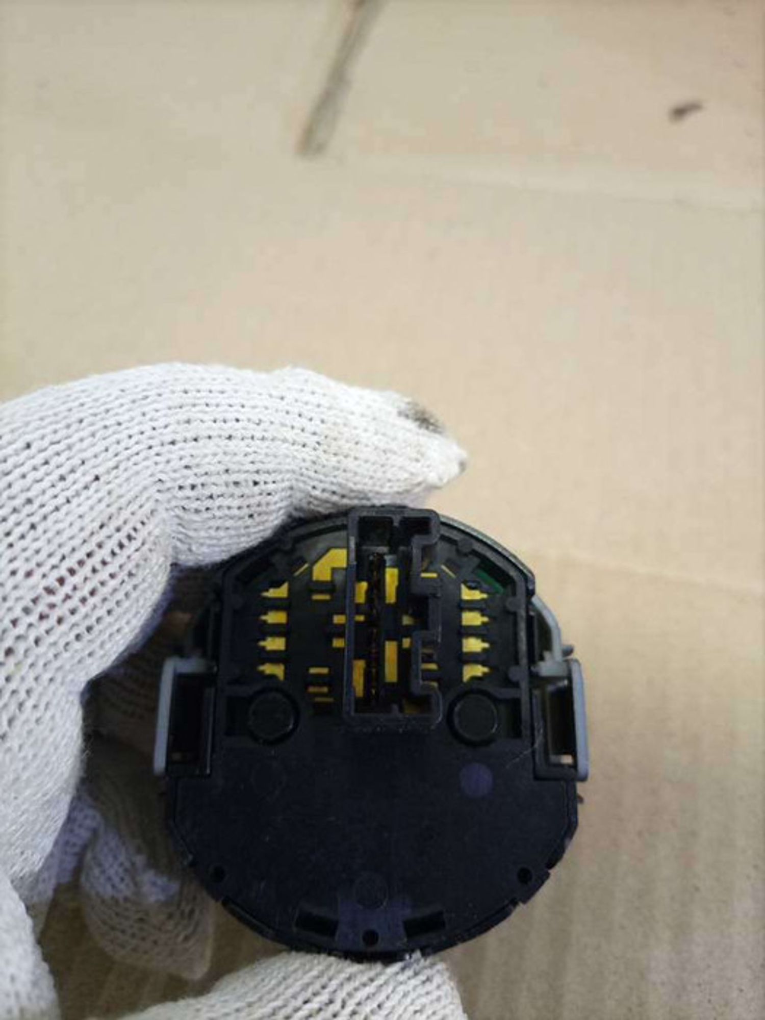 https://ycs.partsauto.market/partsauto-images/thmbs/78ee0fb3787e2dce013ed29fc8a1120c/db01c22990b86c1268aa43d086cf25d1/3d9435544caf842fe3edaabaf69fa9b7.jpg